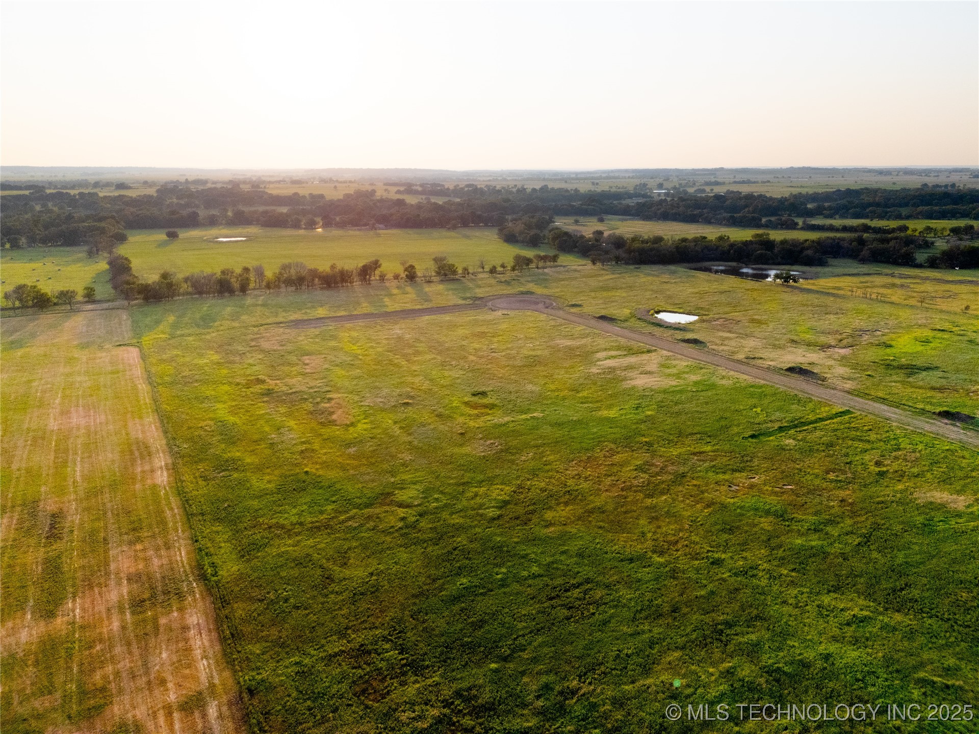 10 S 4280 Road Property Photo 13