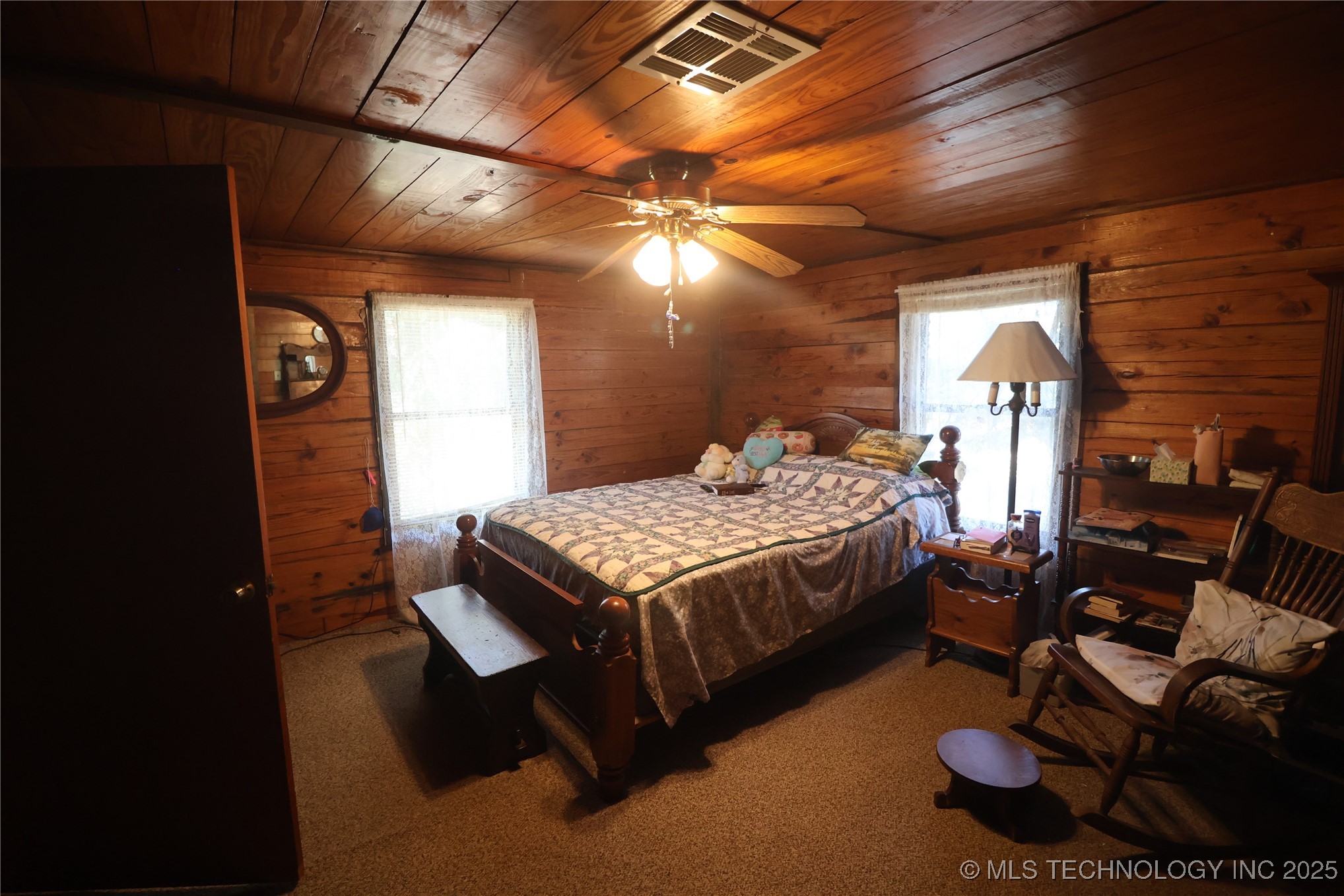 2601 N Witte Property Photo 20