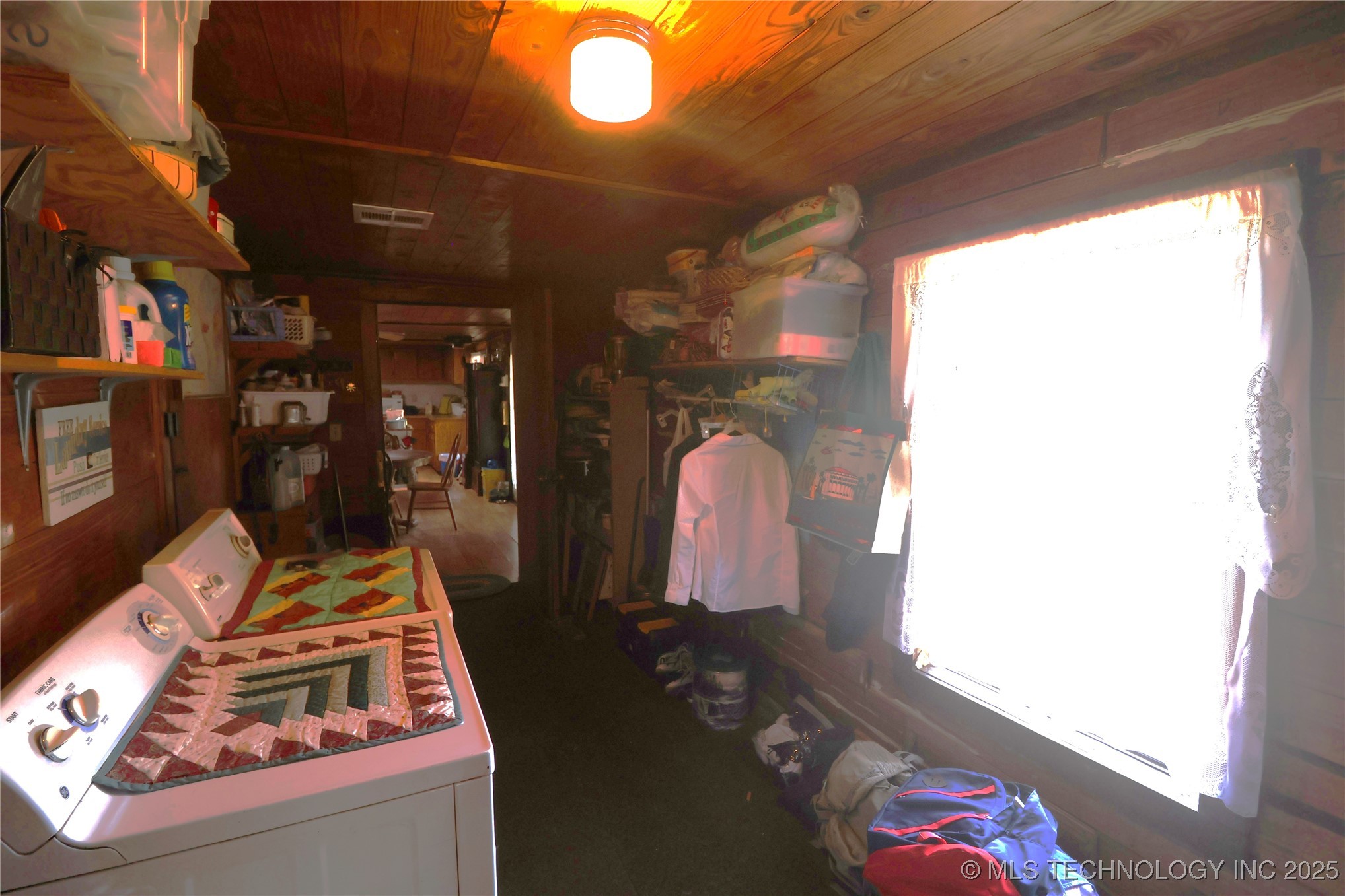 2601 N Witte Property Photo 24