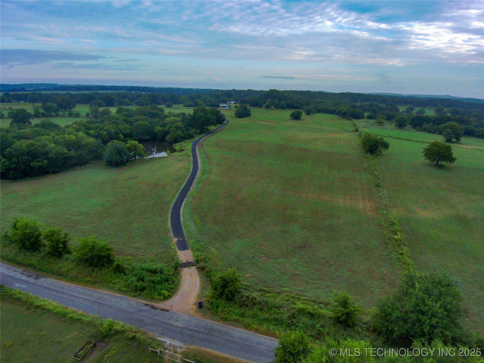 21470 County Road 1590 Property Photo 41