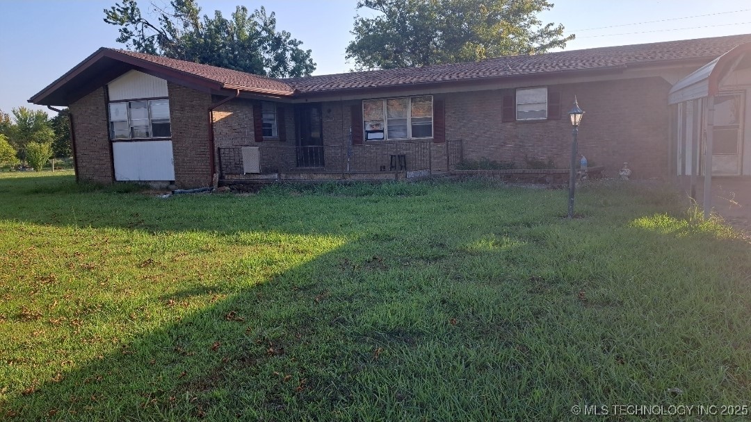 1069 N Coal Creek Road Property Photo 1