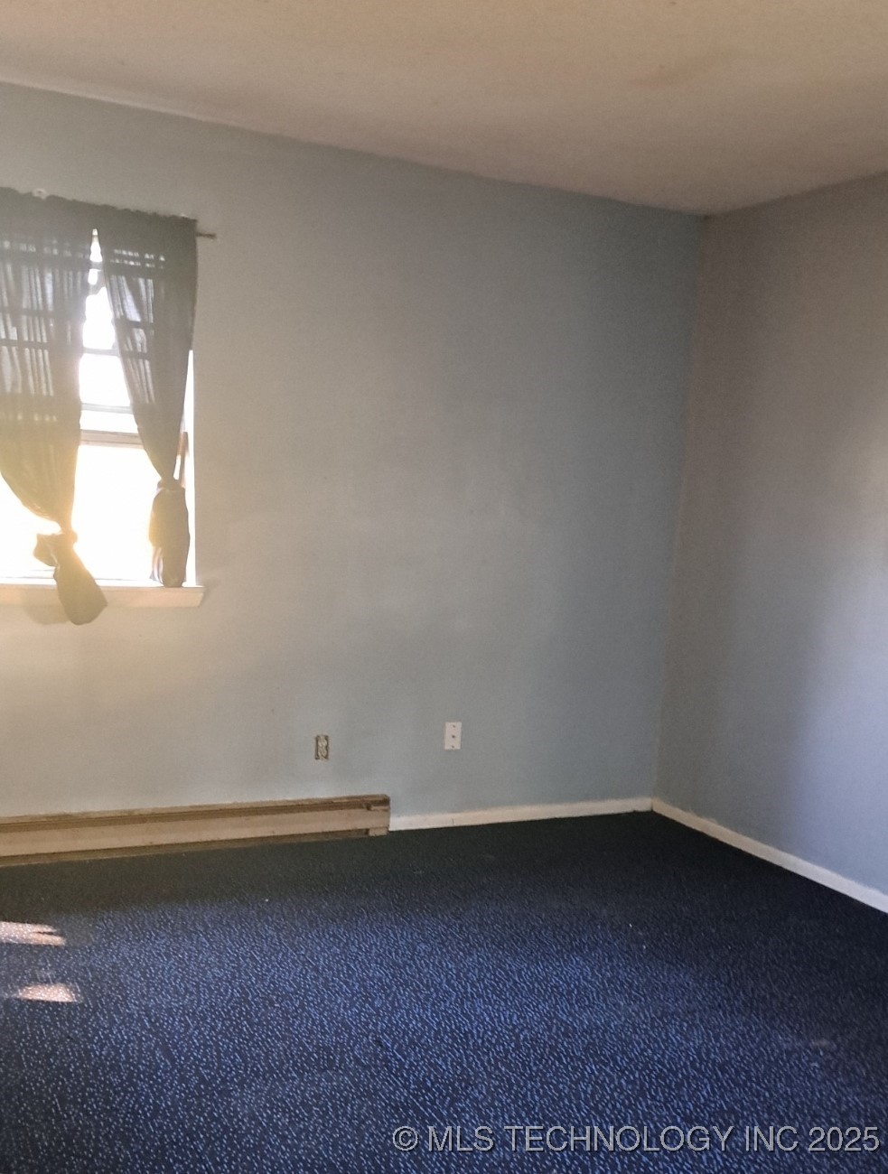 1069 N Coal Creek Road Property Photo 5