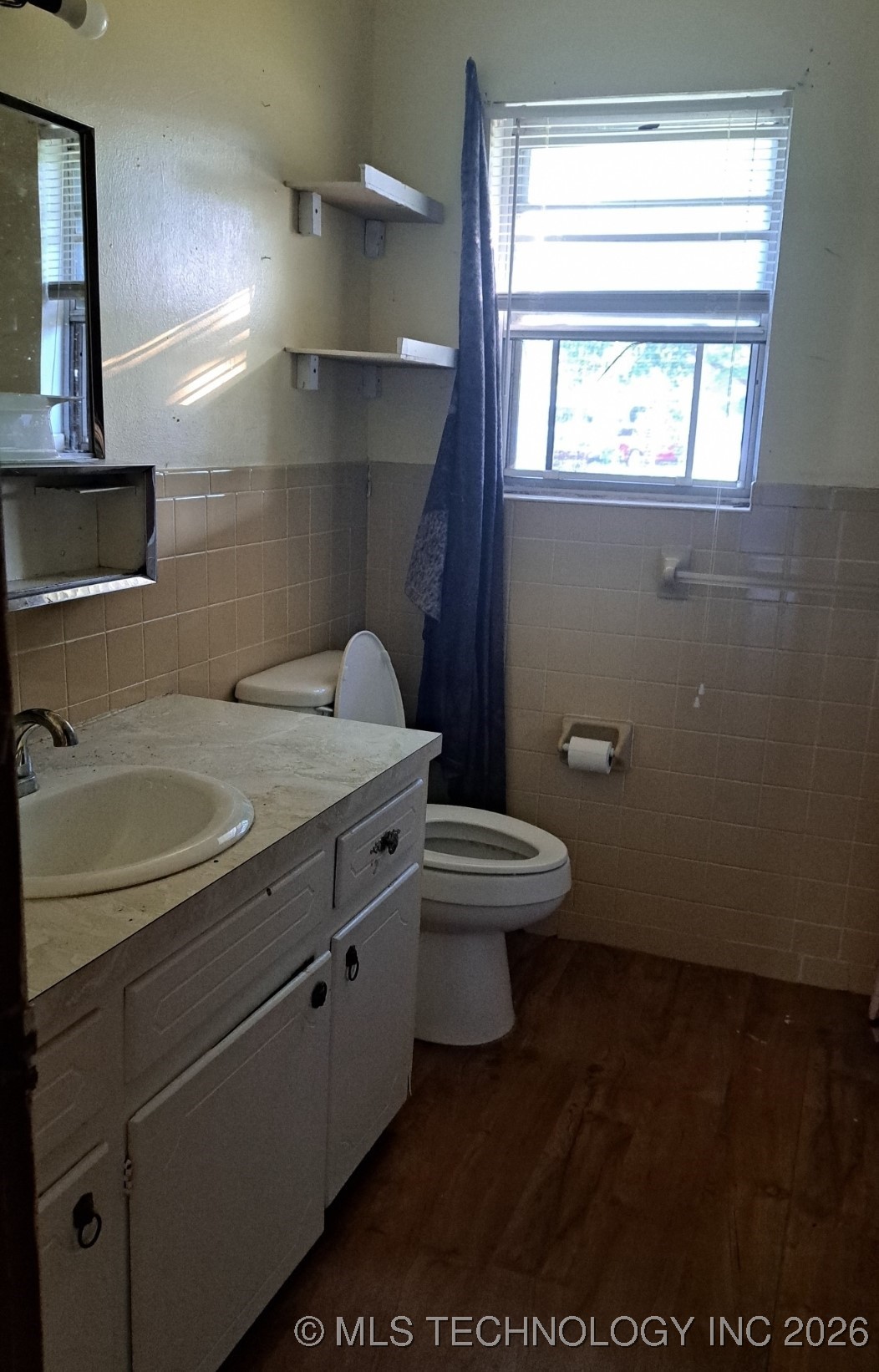 1069 N Coal Creek Road Property Photo 9