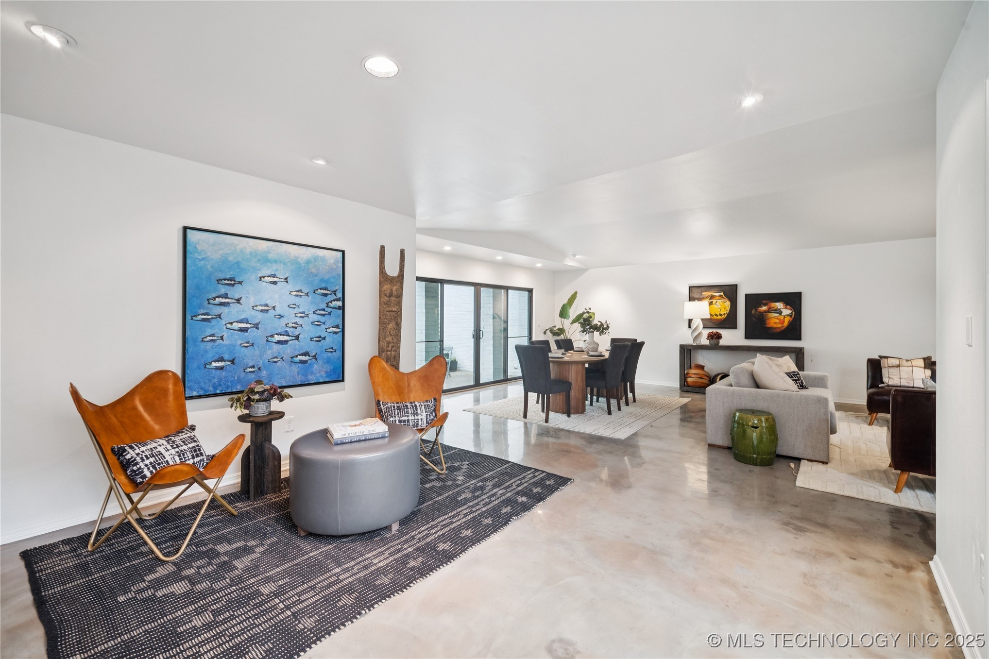 2411 E 72nd Place 2-a-3 Property Photo 7