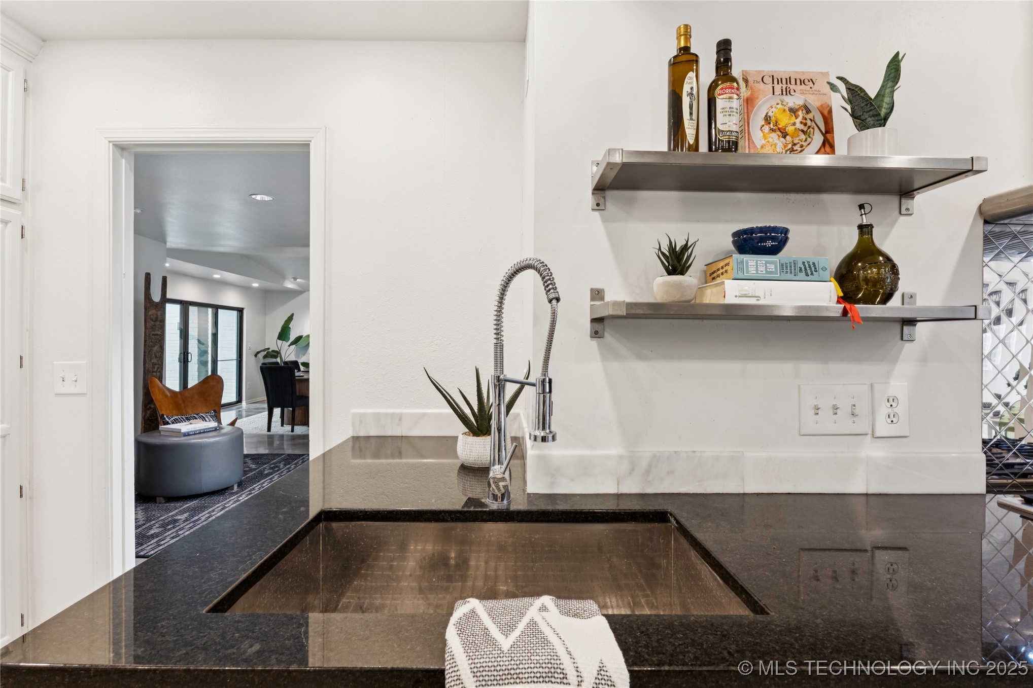 2411 E 72nd Place 2-a-3 Property Photo 17