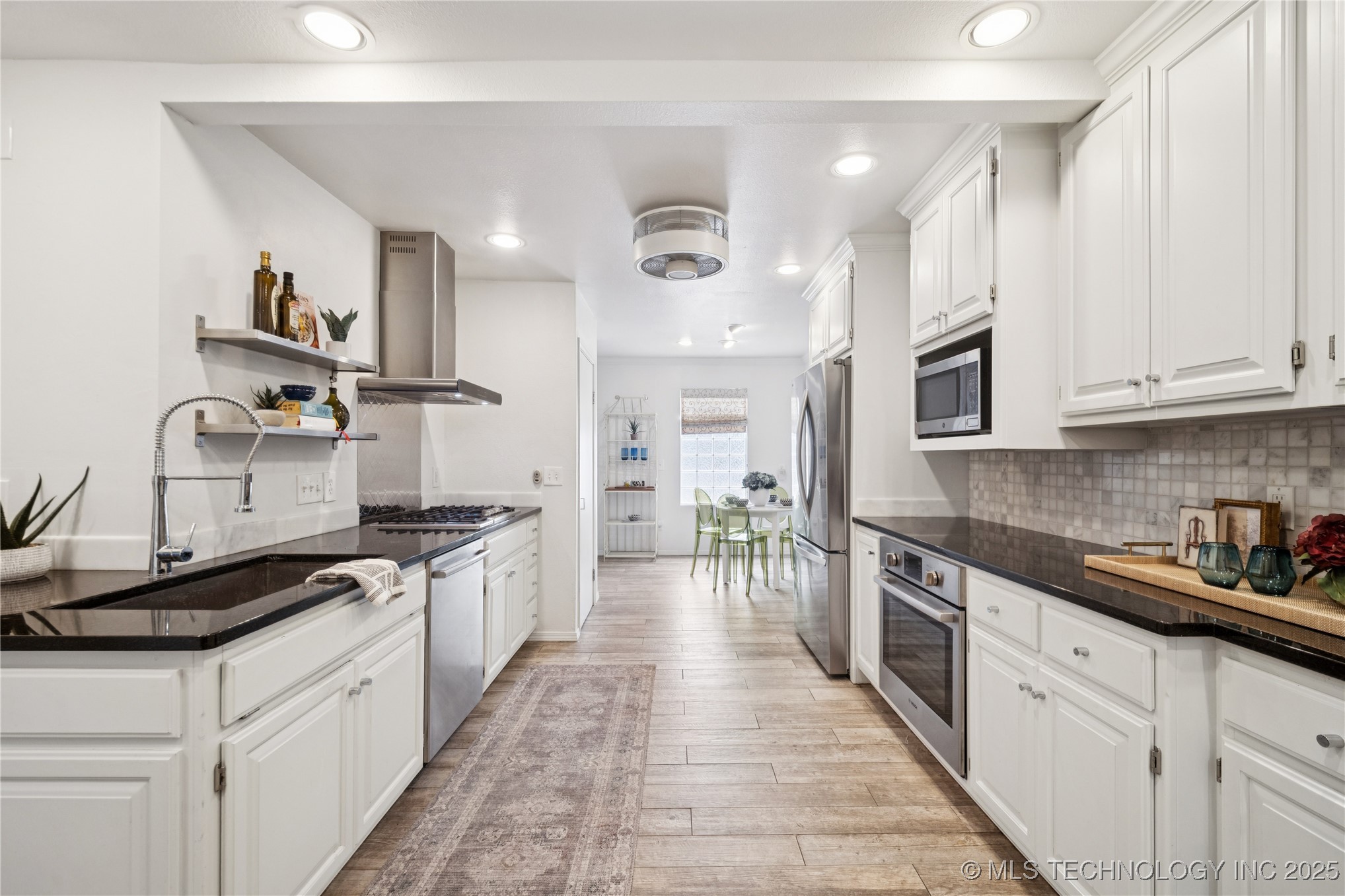 2411 E 72nd Place 2-a-3 Property Photo 18