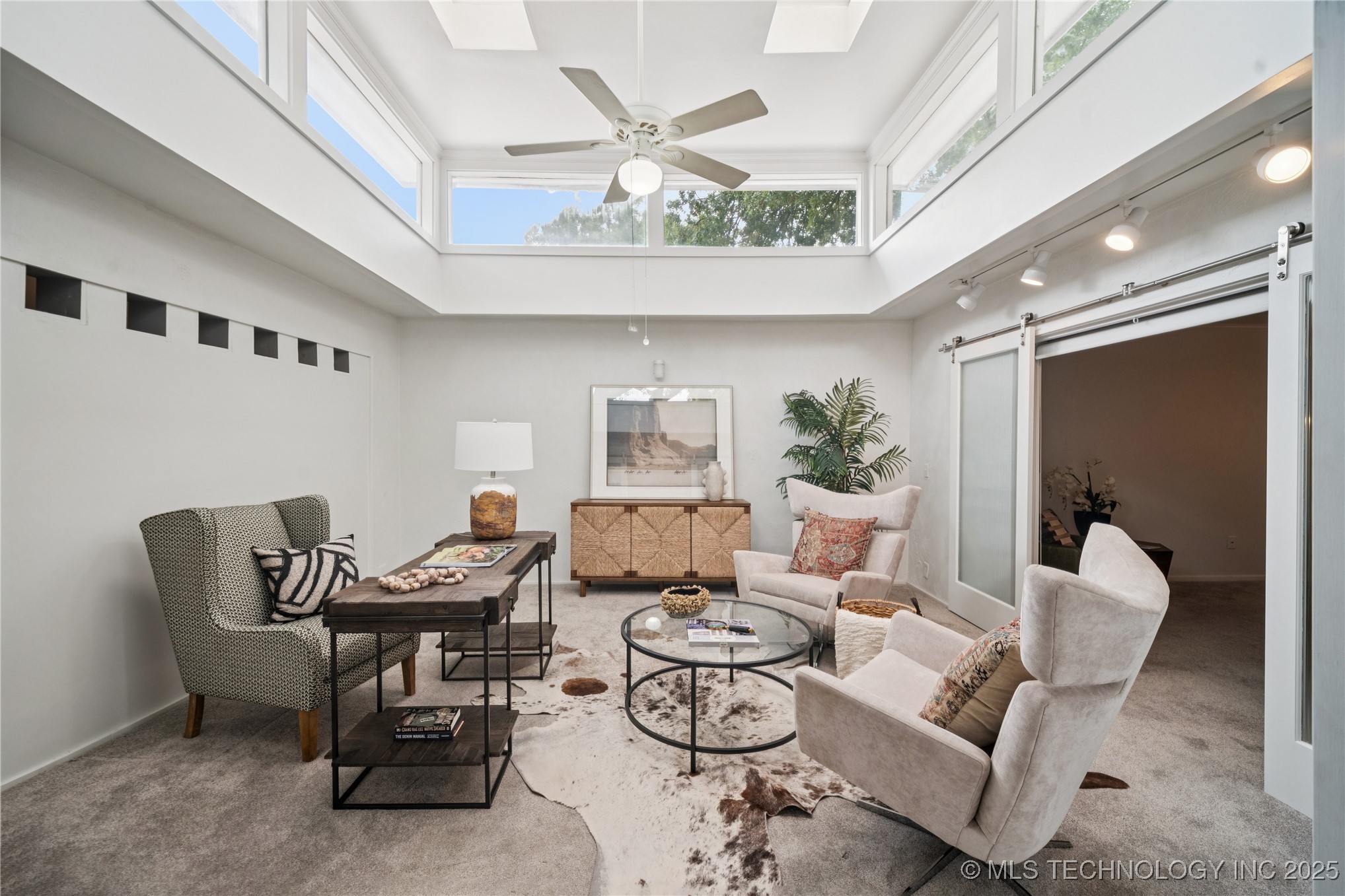 2411 E 72nd Place 2-a-3 Property Photo 24