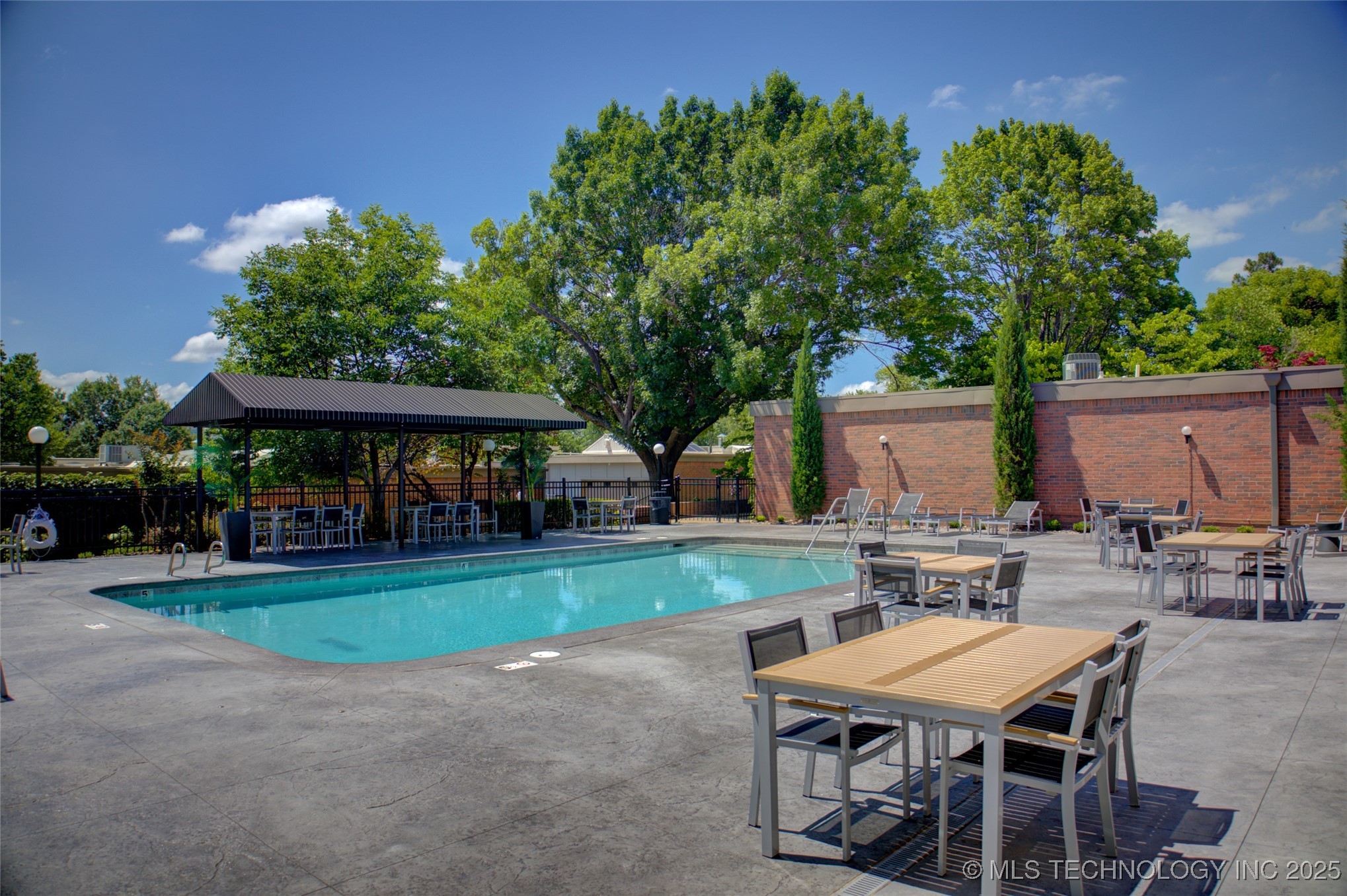 2411 E 72nd Place 2-a-3 Property Photo 39