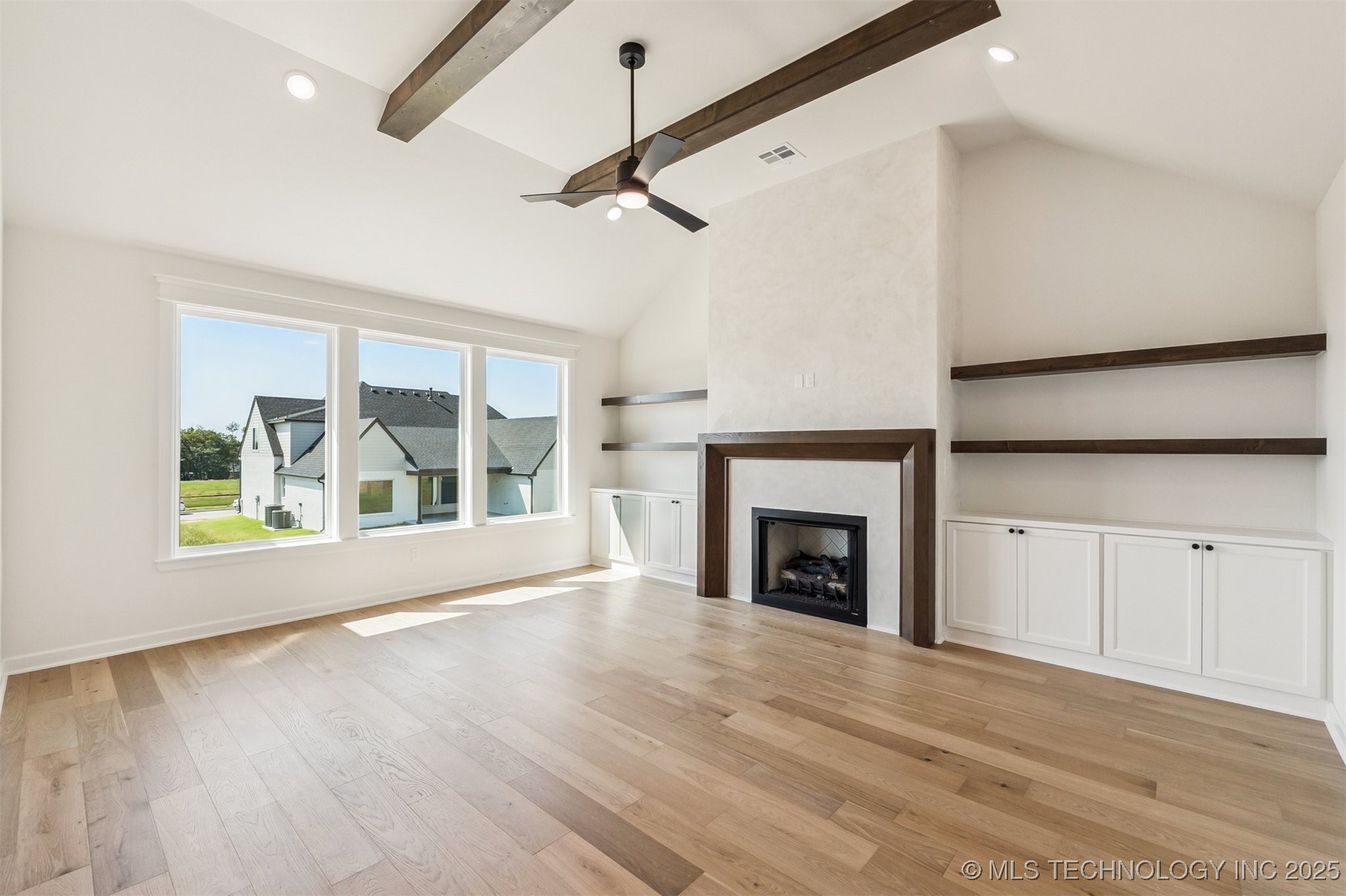 2722 E 134th Circle Property Photo 10