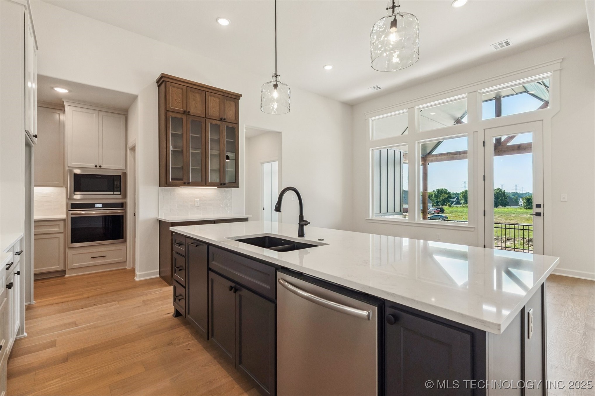 2722 E 134th Circle Property Photo 23