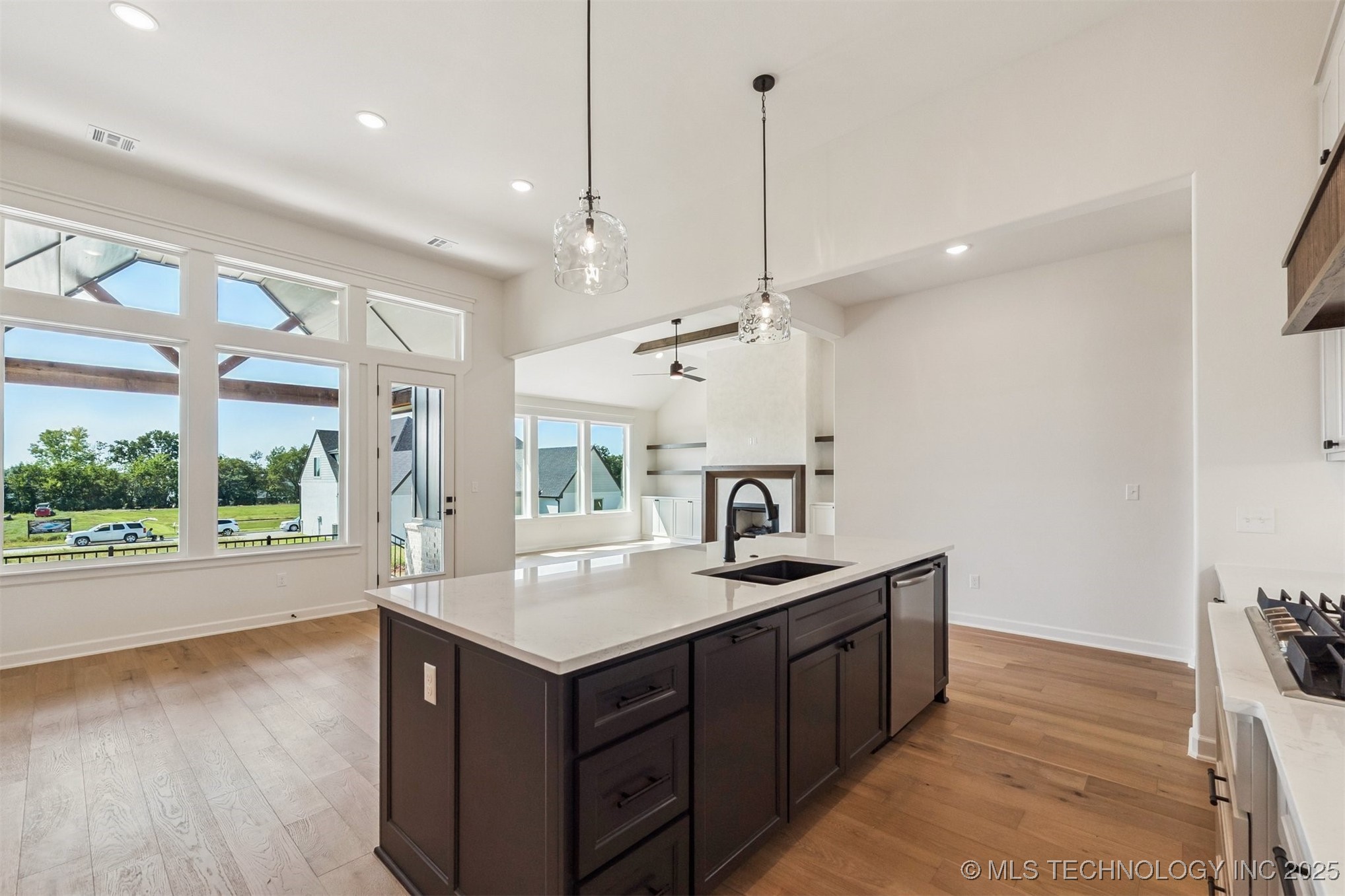 2722 E 134th Circle Property Photo 28