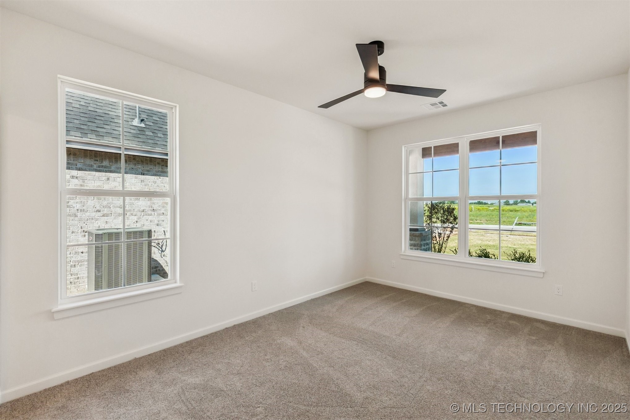 2722 E 134th Circle Property Photo 45