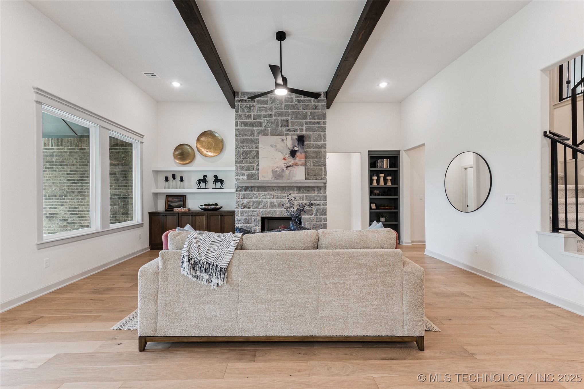 2325 E 134th Circle Property Photo 16