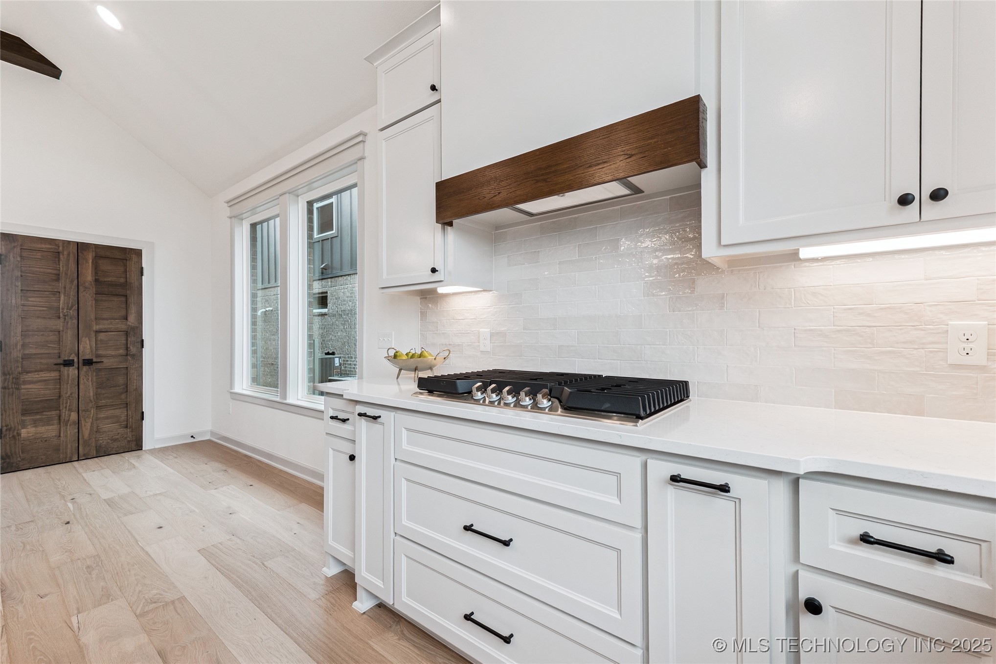 2325 E 134th Circle Property Photo 30