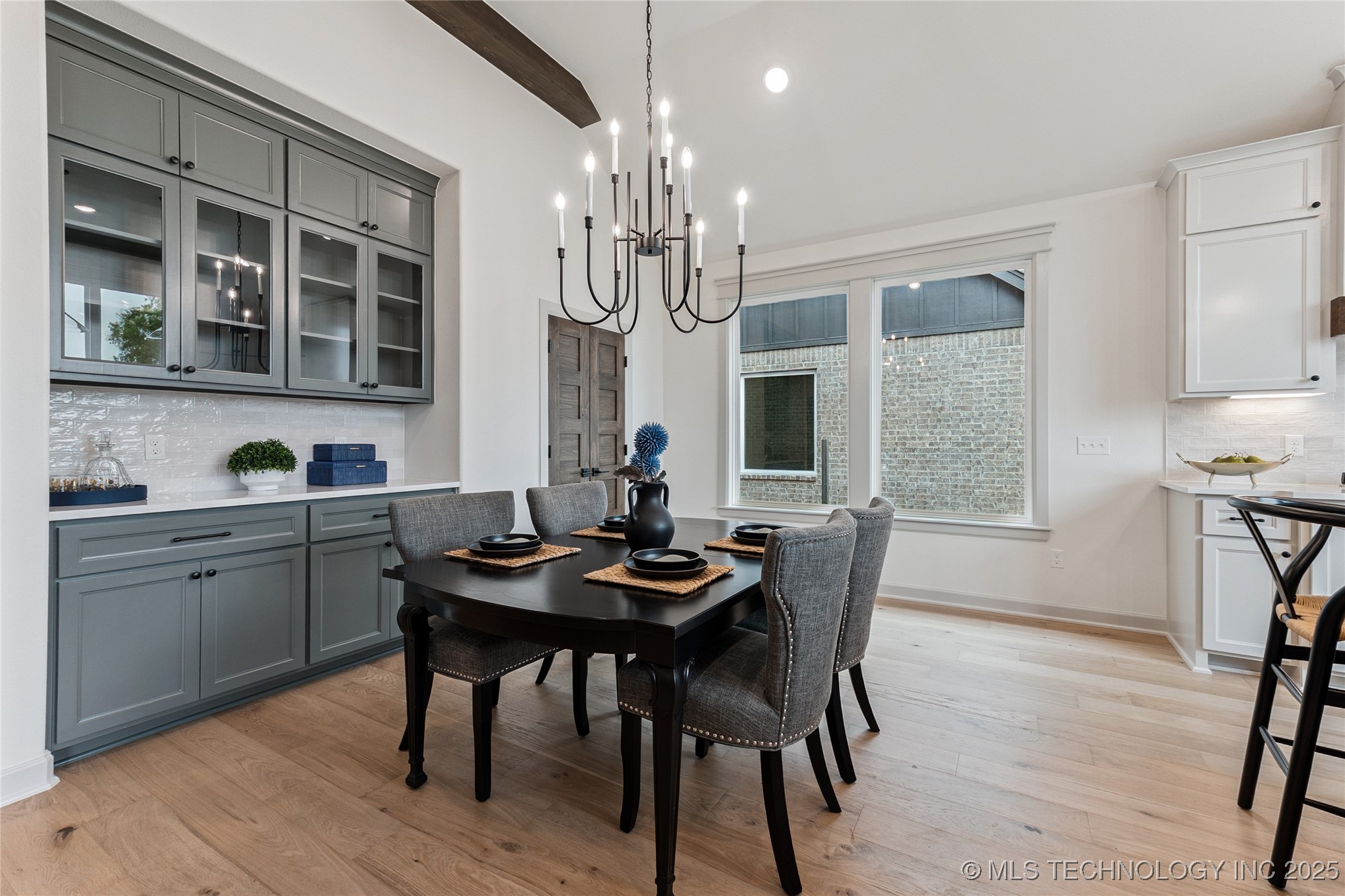 2325 E 134th Circle Property Photo 33