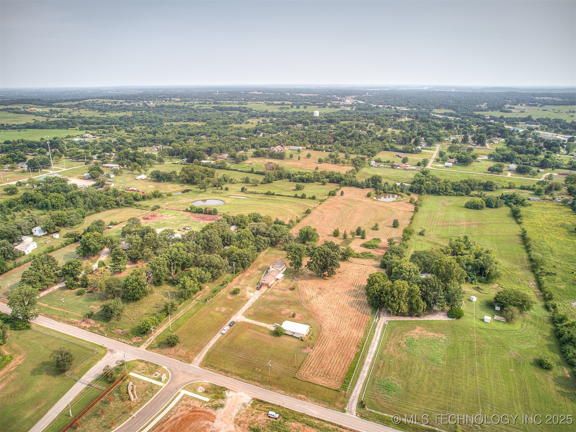 28474 E 121st Street S Property Photo 8