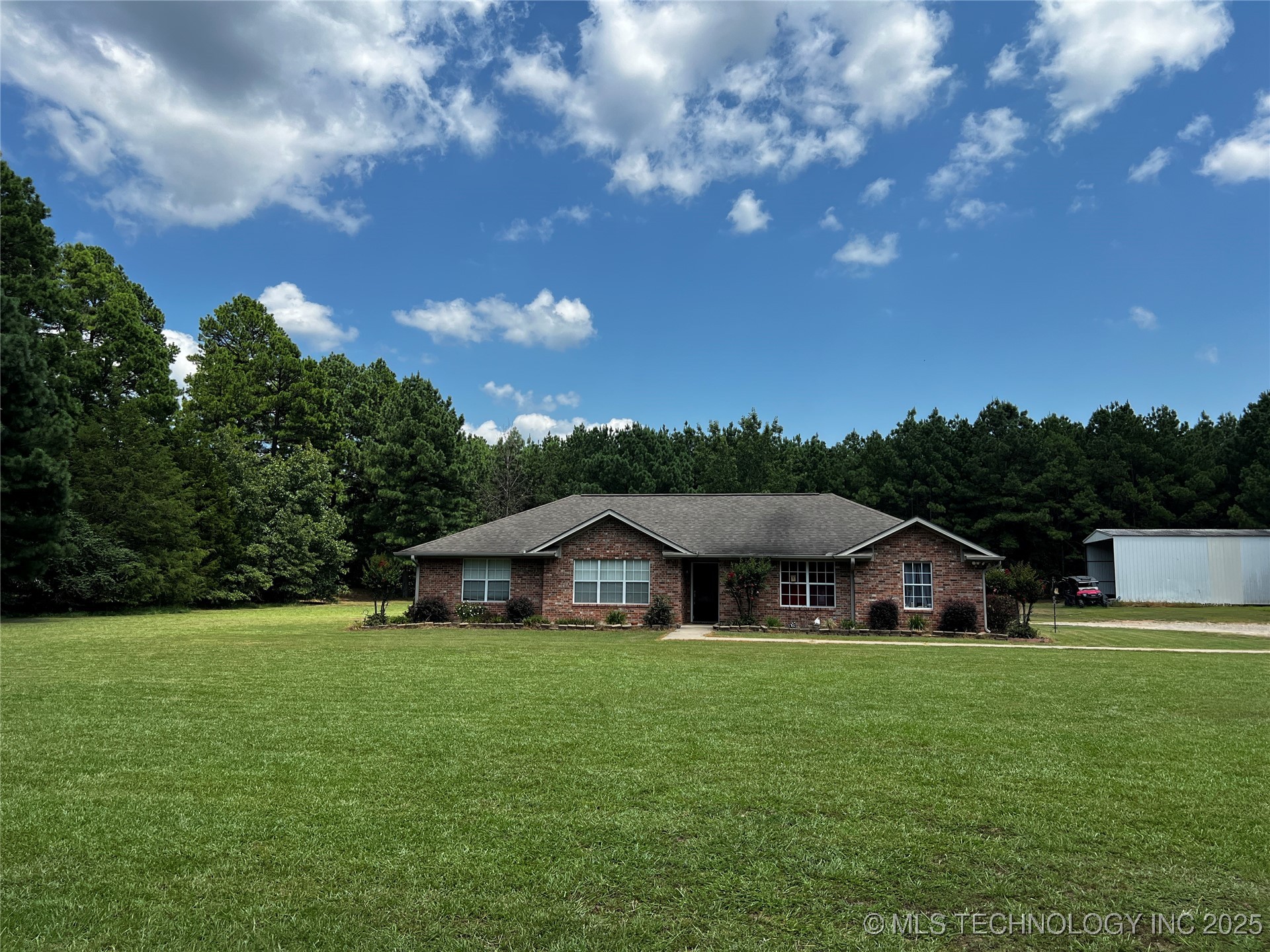 192188 N 4205 Property Photo 2