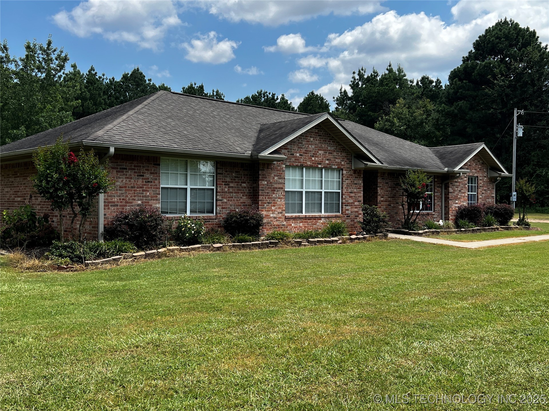 192188 N 4205 Property Photo 6