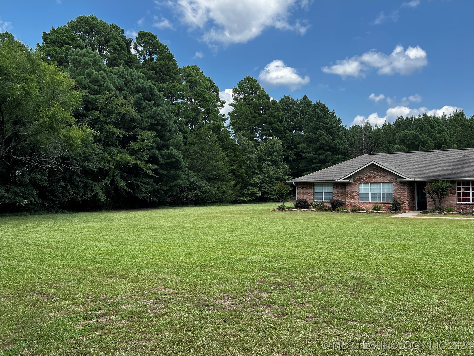 192188 N 4205 Property Photo 7