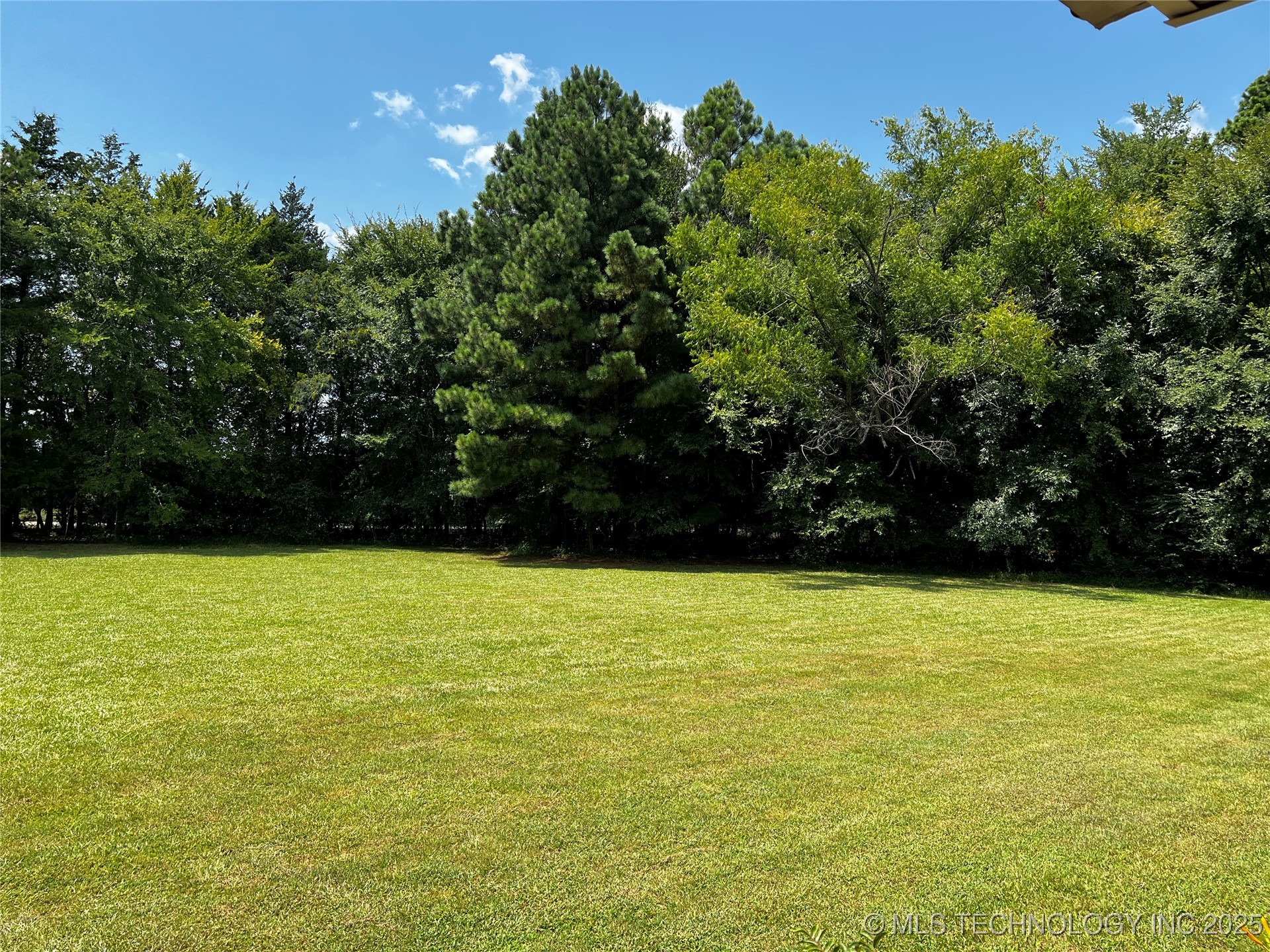 192188 N 4205 Property Photo 32