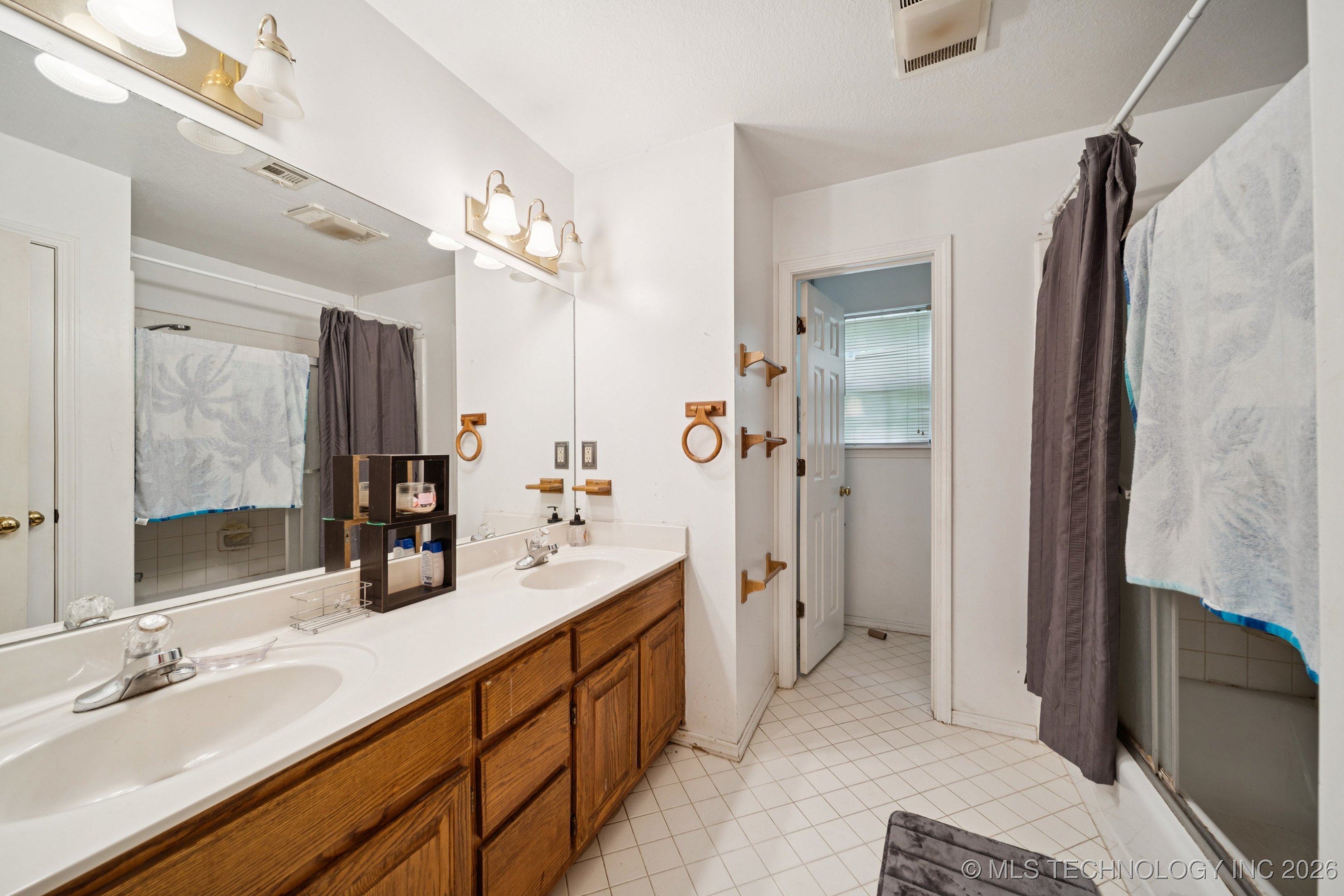 11901 Laurel Lane Property Photo 23