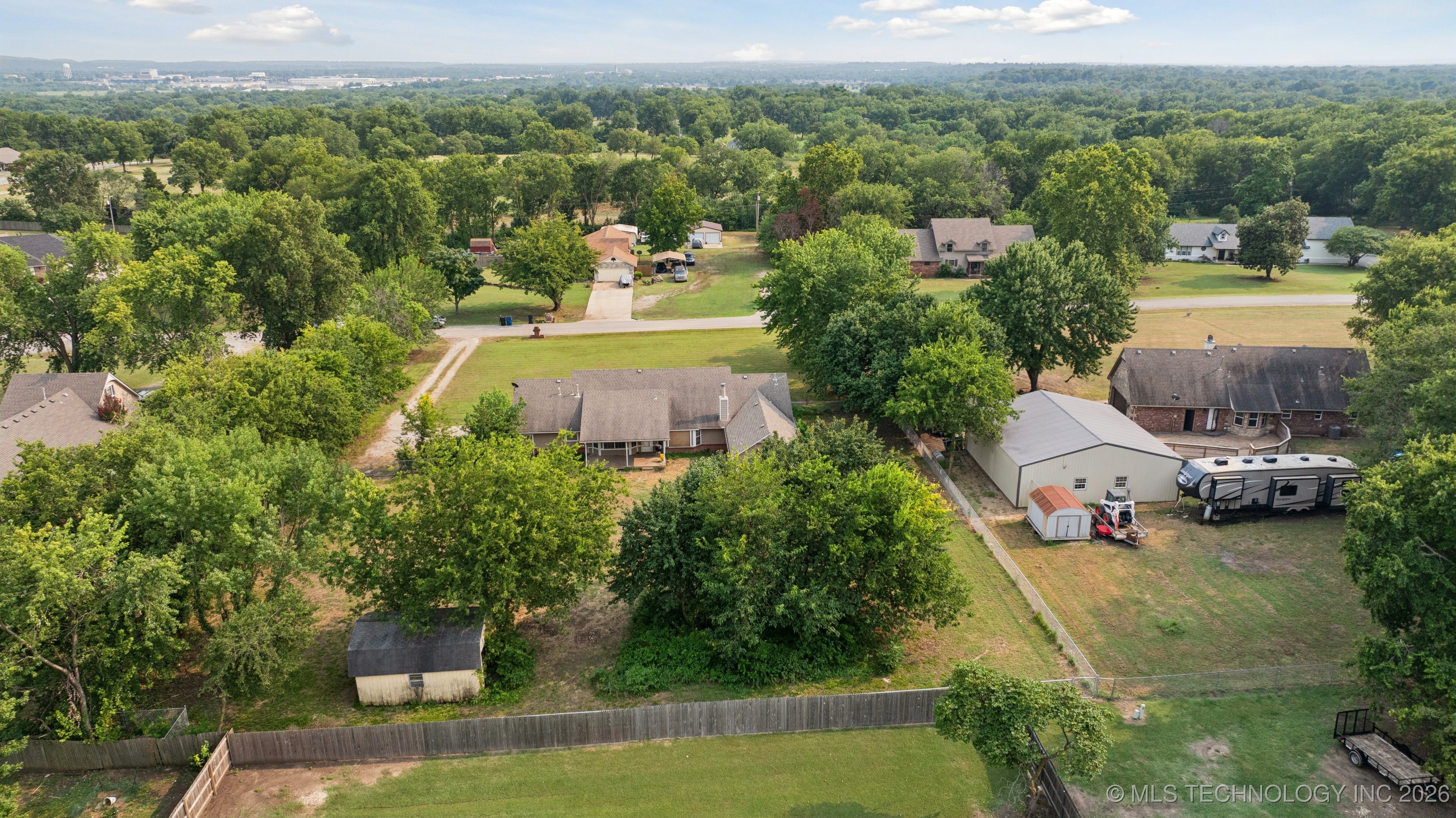 11901 Laurel Lane Property Photo 25