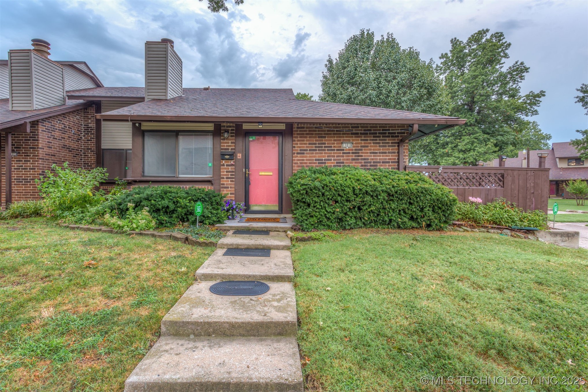 11018 E 13th Street S 47 D Property Photo 1