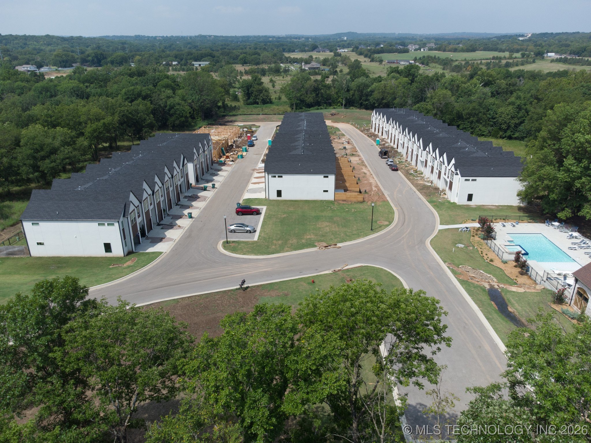 3408 Redbud Lane Property Photo 31