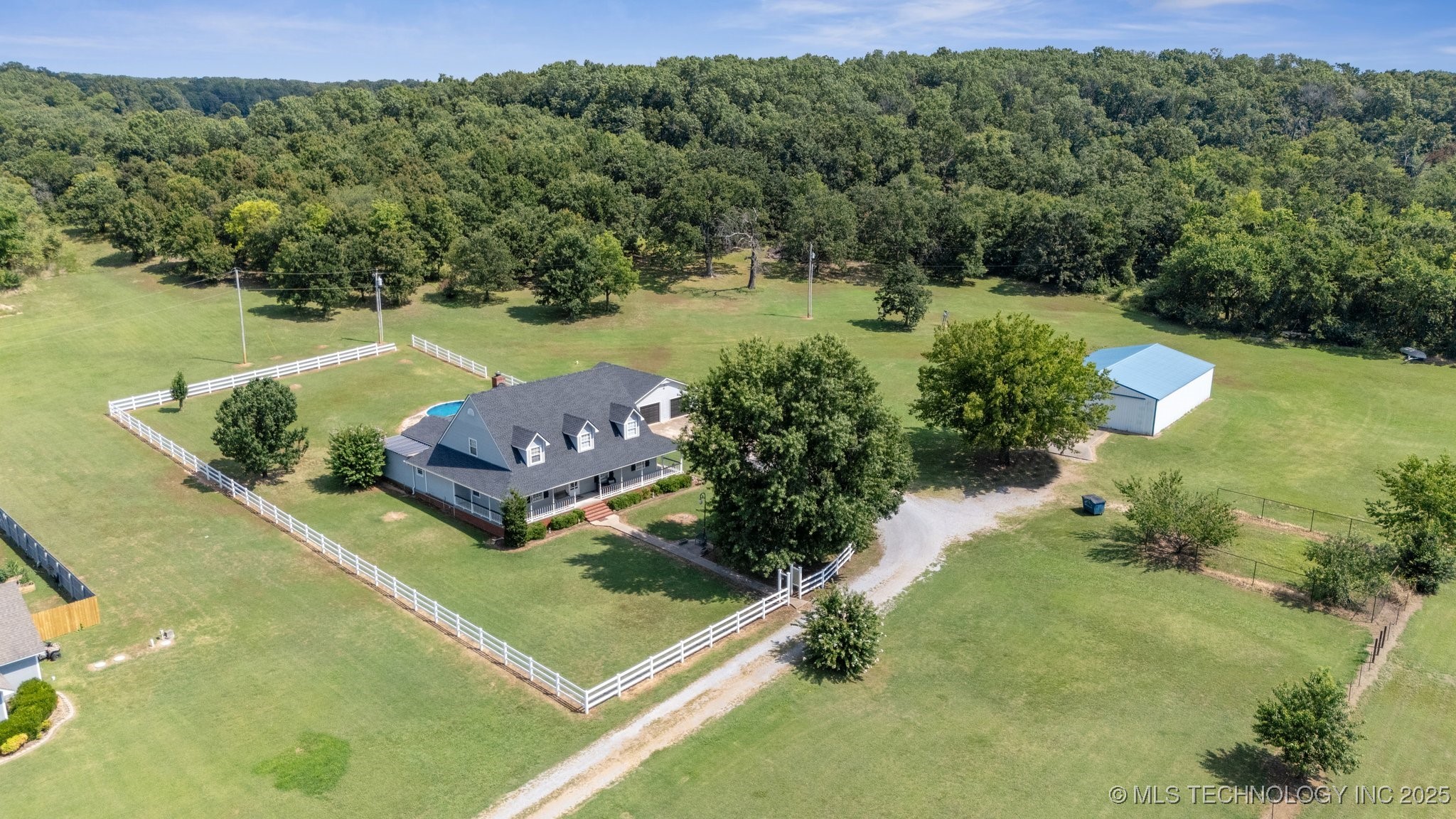 6730 E 490 Road Property Photo 1