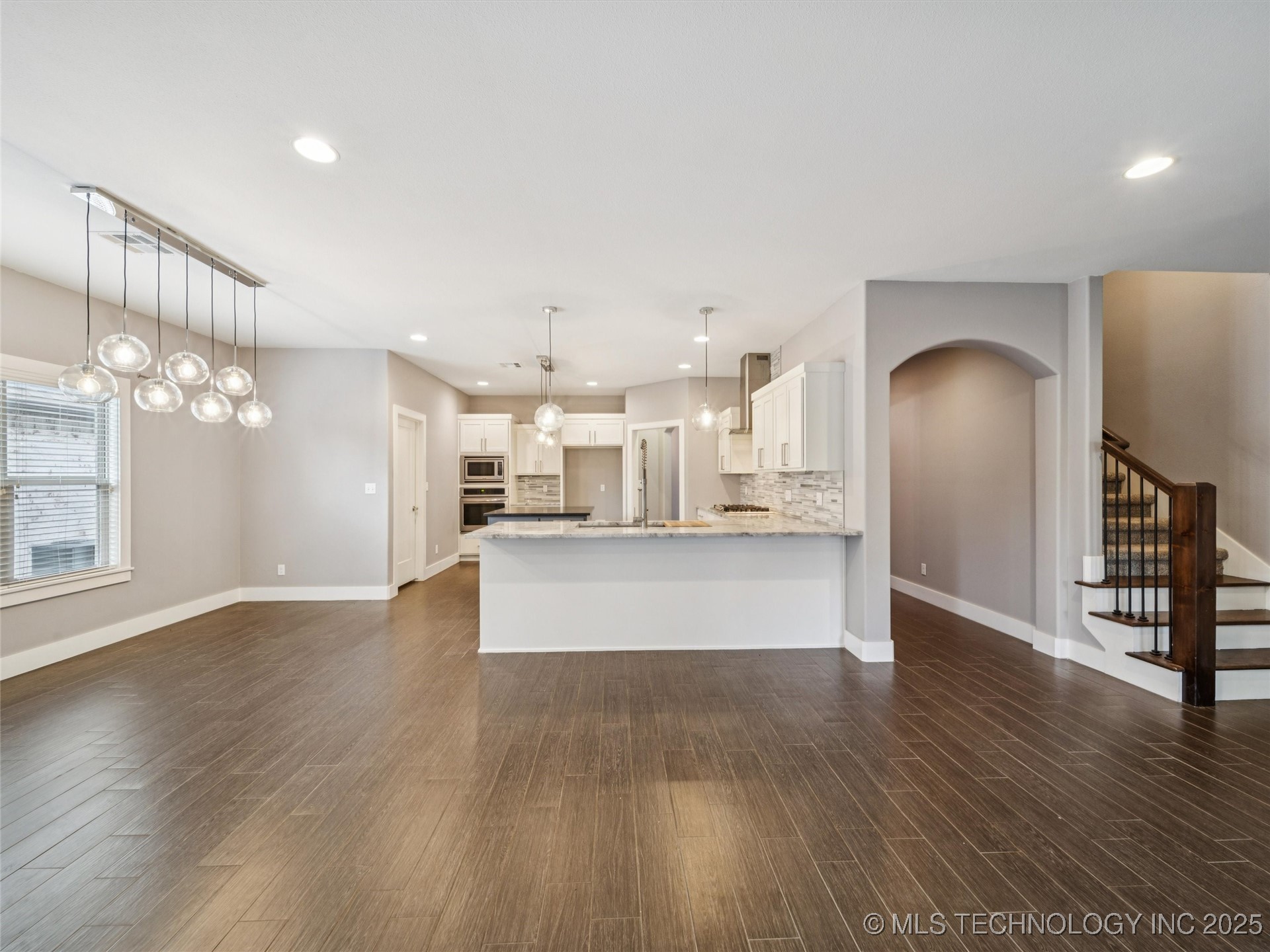 11427 S Ash Street Property Photo 22