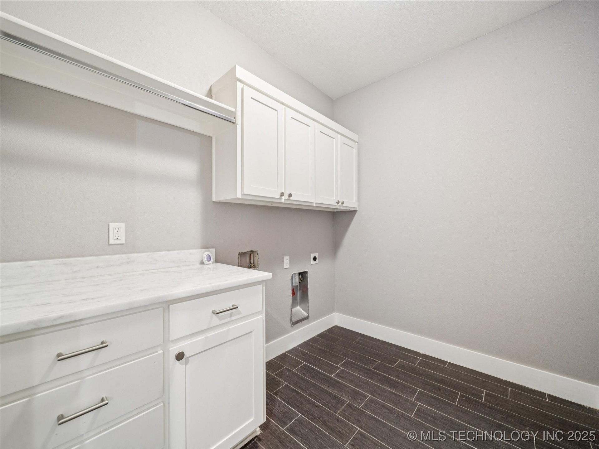 11427 S Ash Street Property Photo 25