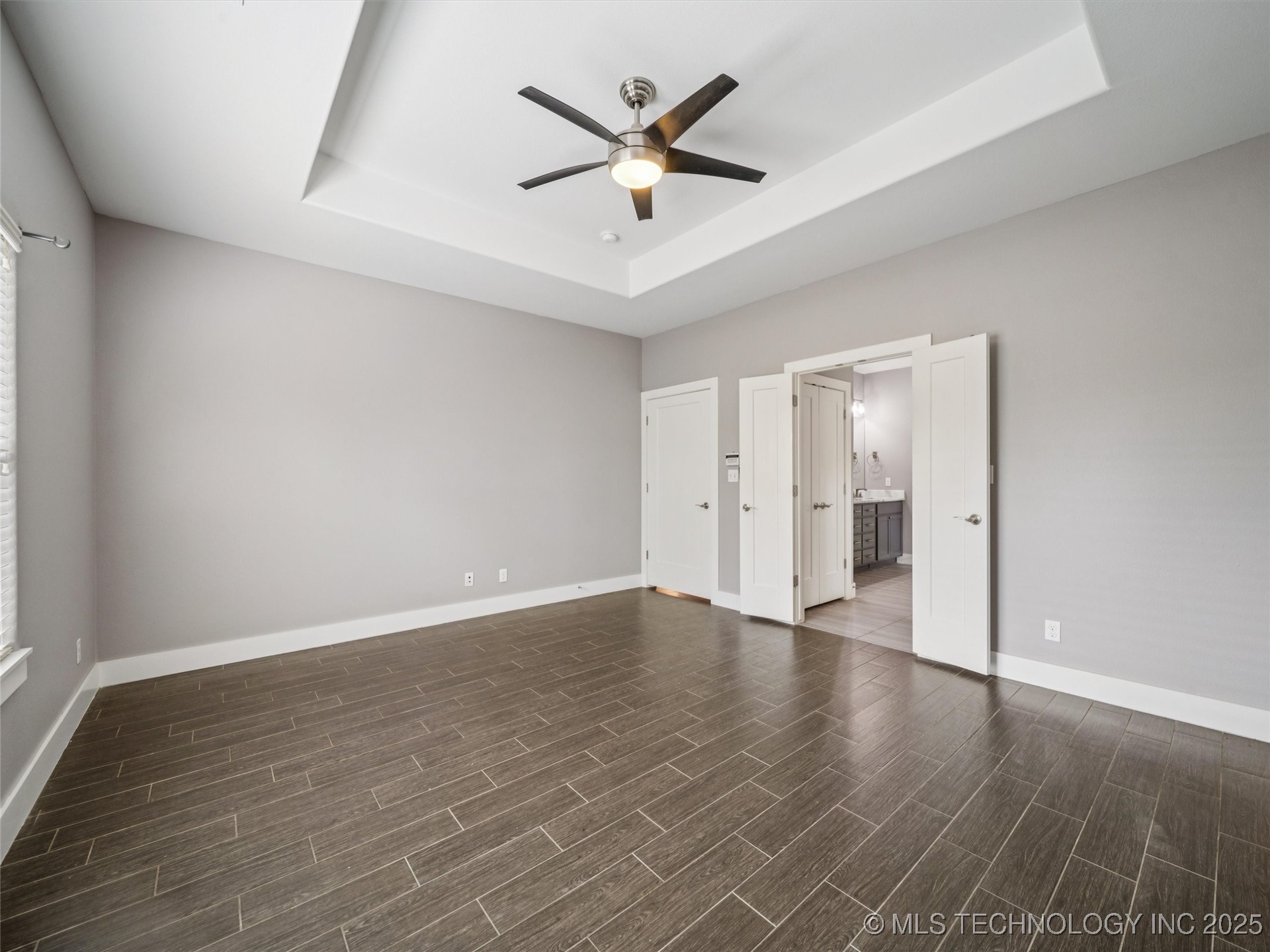 11427 S Ash Street Property Photo 28