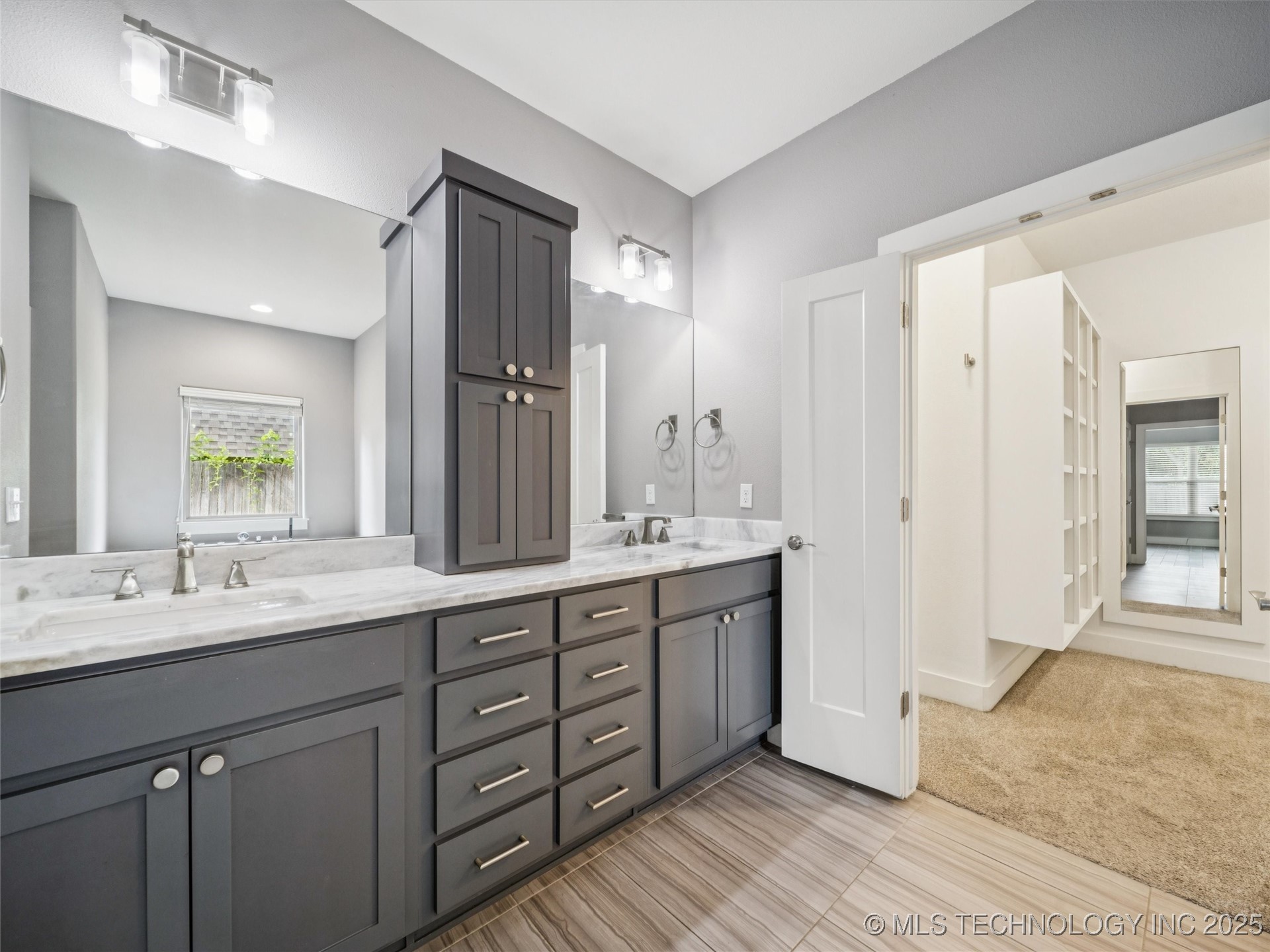 11427 S Ash Street Property Photo 29