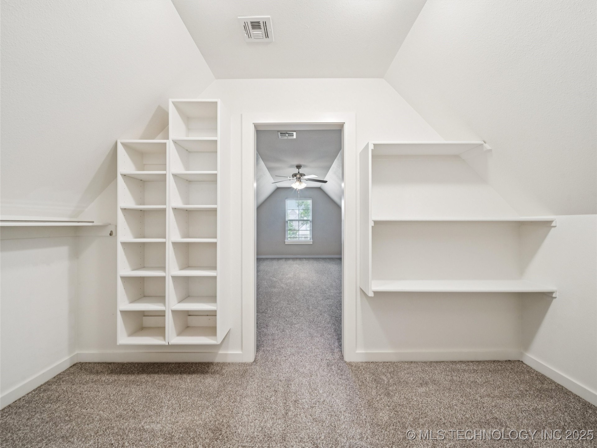 11427 S Ash Street Property Photo 44