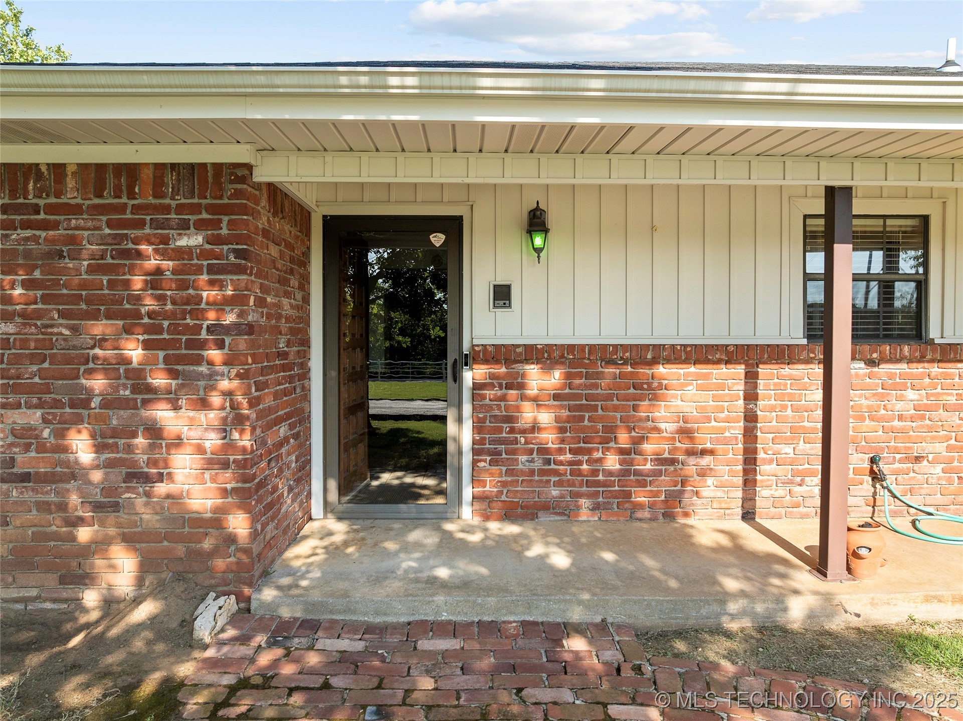 656 Evergreen Street Property Photo 2