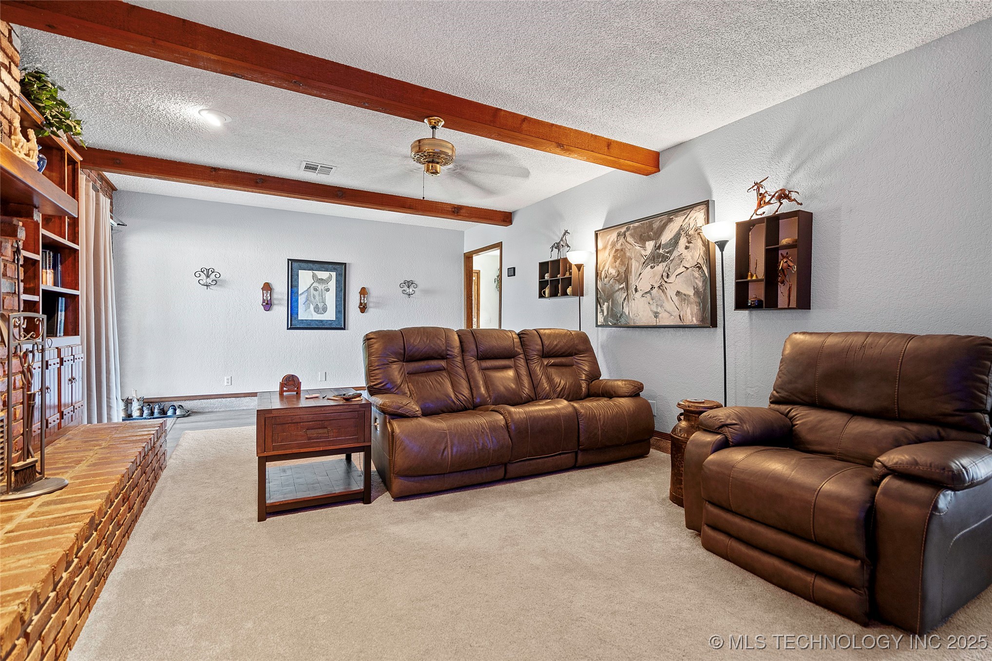 656 Evergreen Street Property Photo 5