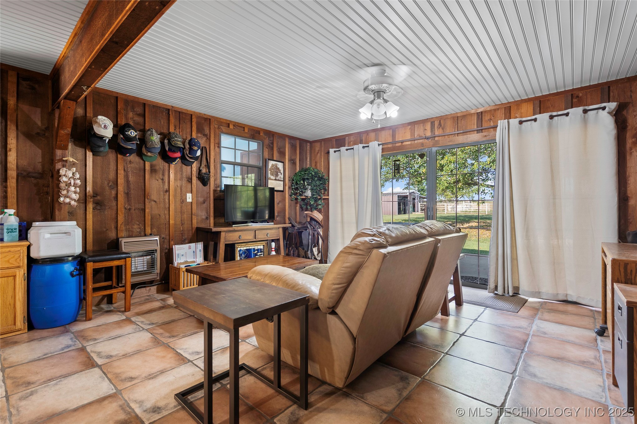 656 Evergreen Street Property Photo 16