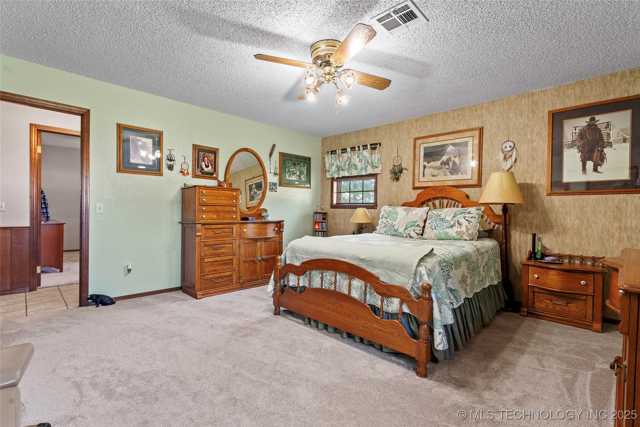 656 Evergreen Street Property Photo 19