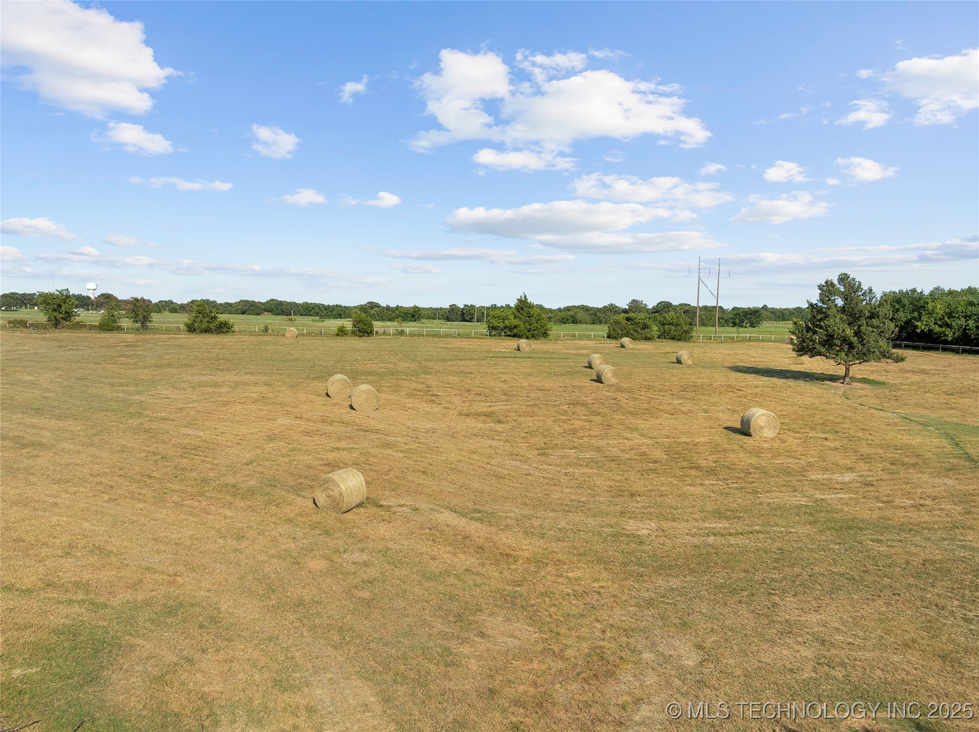 656 Evergreen Street Property Photo 45