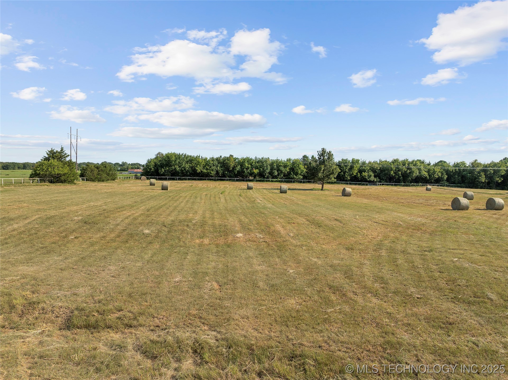 656 Evergreen Street Property Photo 47