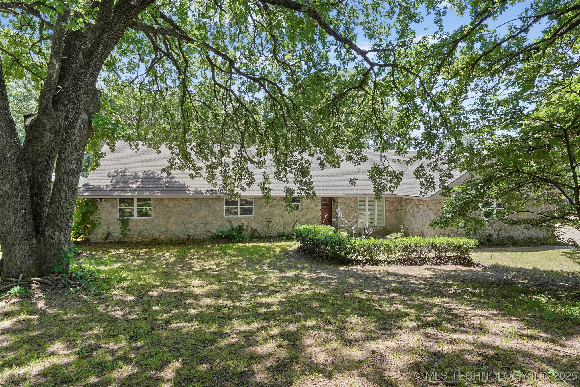 3740 E 104th Street Property Photo 1