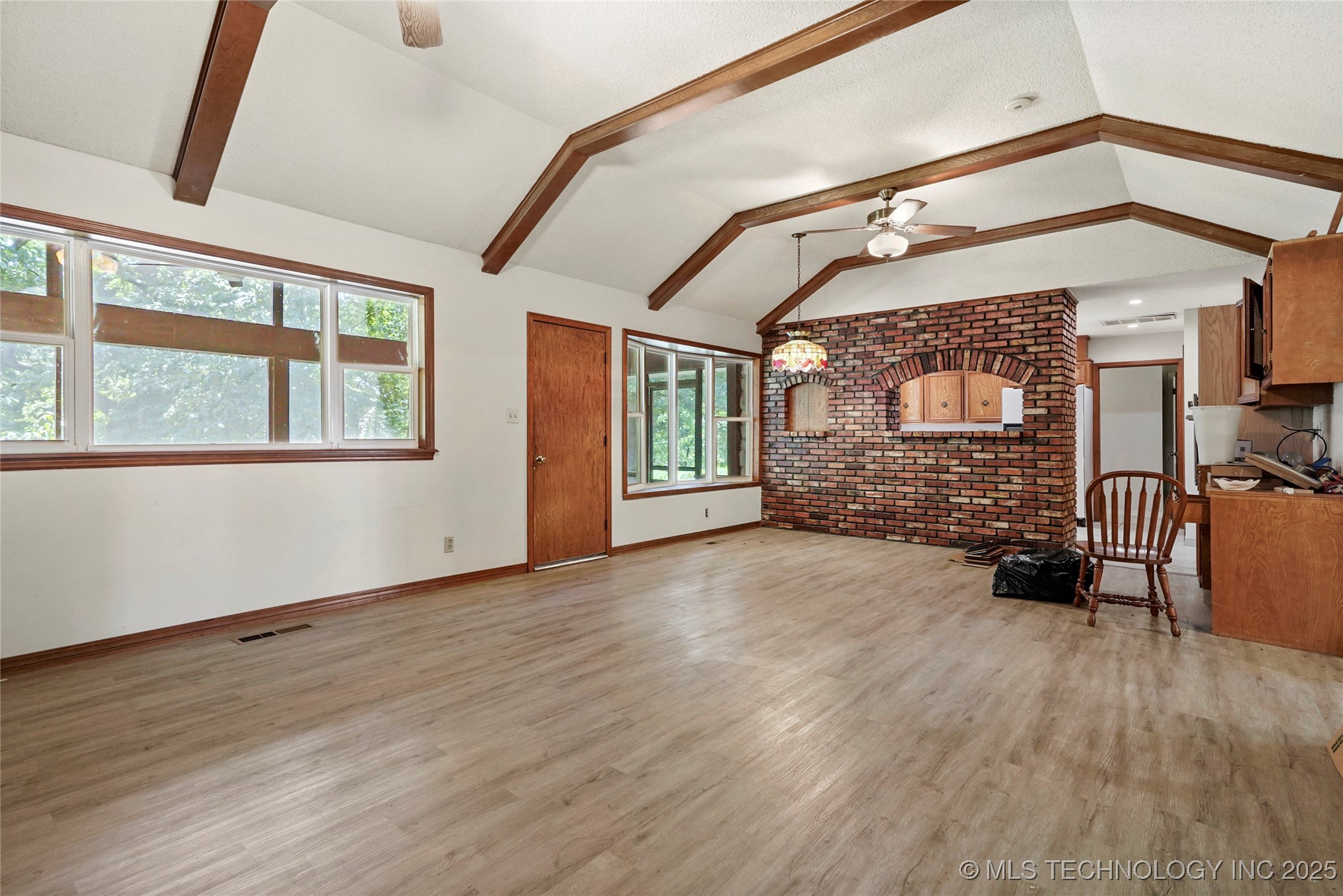 3740 E 104th Street Property Photo 9