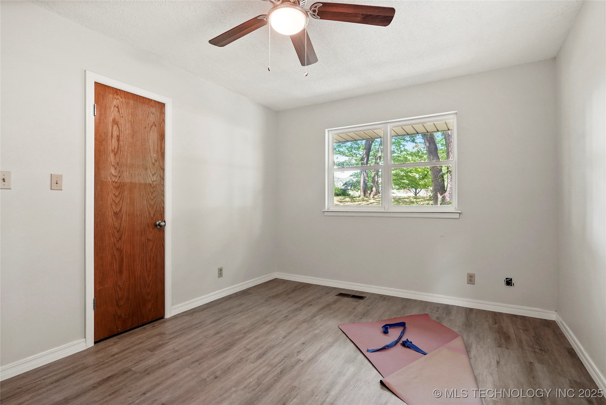 3740 E 104th Street Property Photo 25