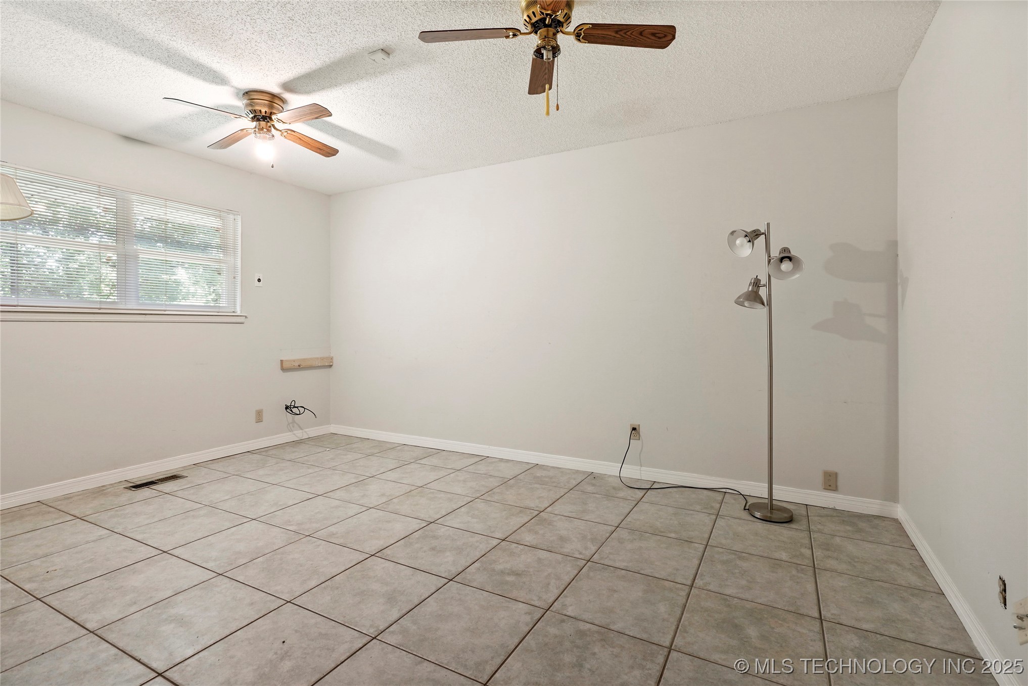 3740 E 104th Street Property Photo 26