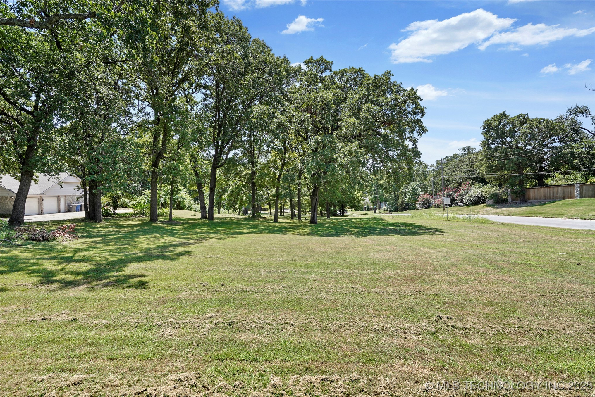 3740 E 104th Street Property Photo 34