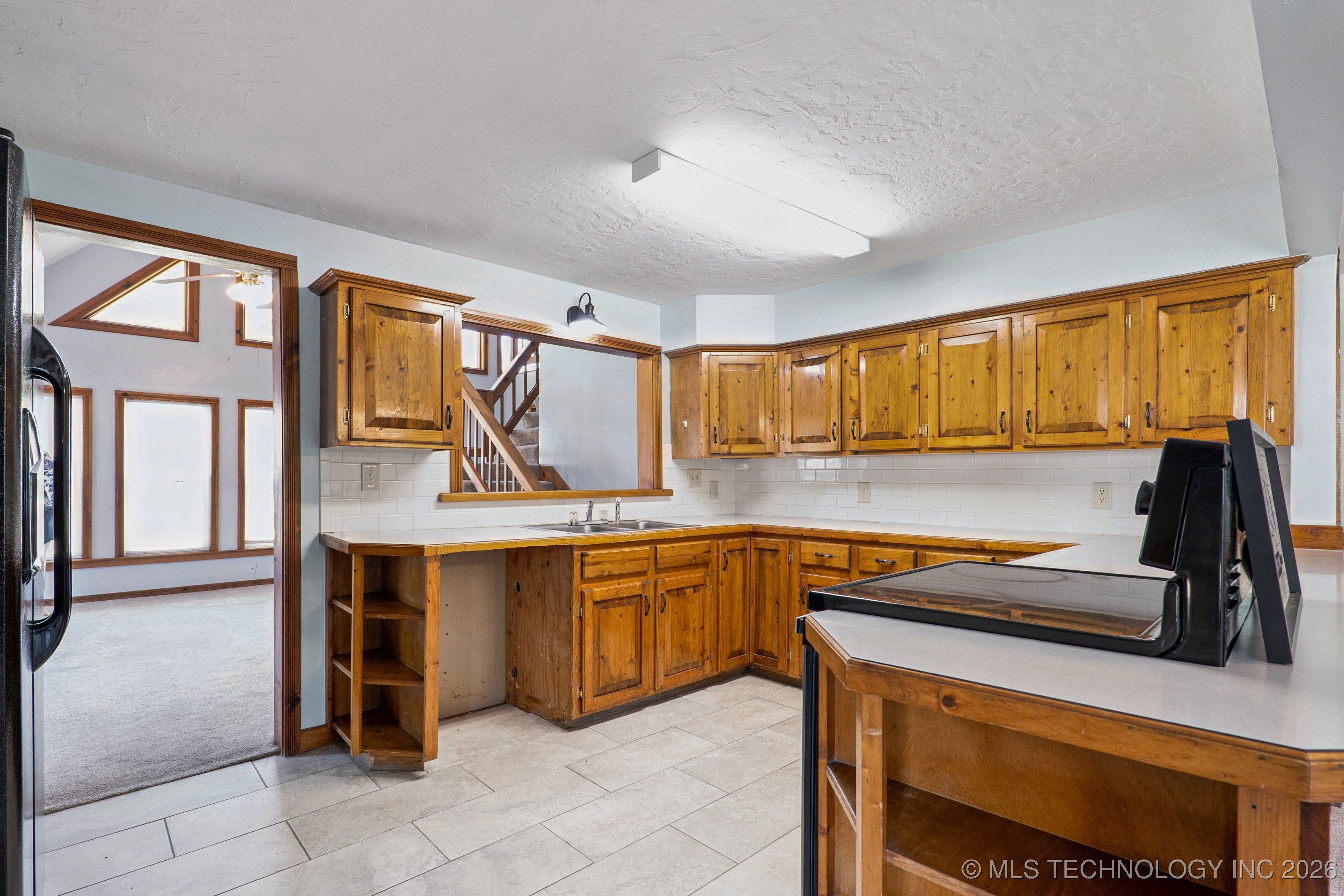 509 W 5th Street Property Photo 12