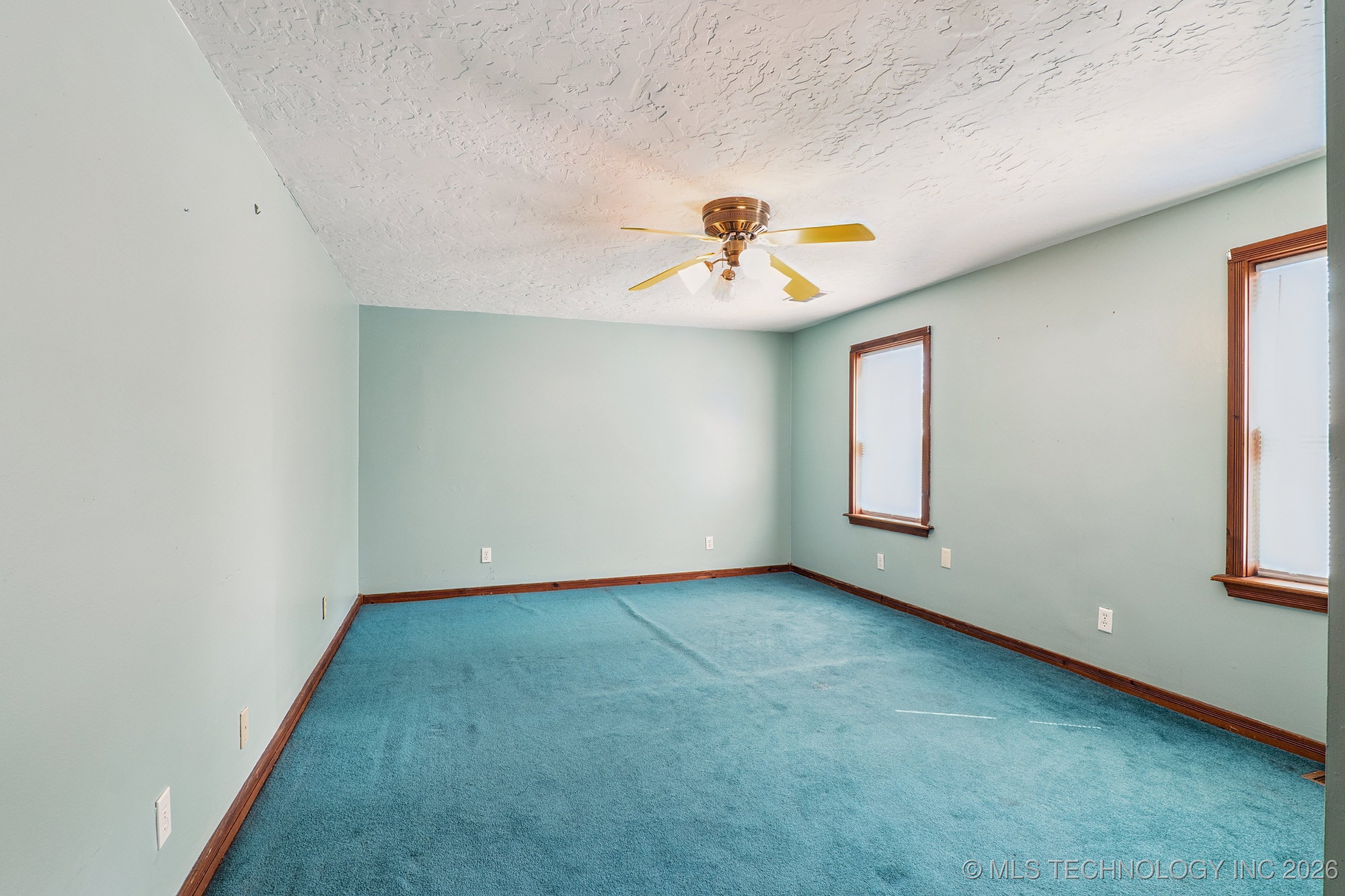 509 W 5th Street Property Photo 14