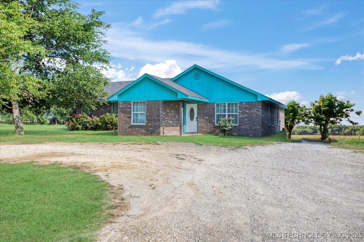 1355 Armstrong Academy Property Photo 1