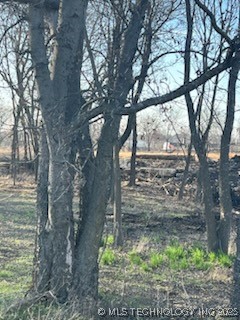 S Pine Street Property Photo 8