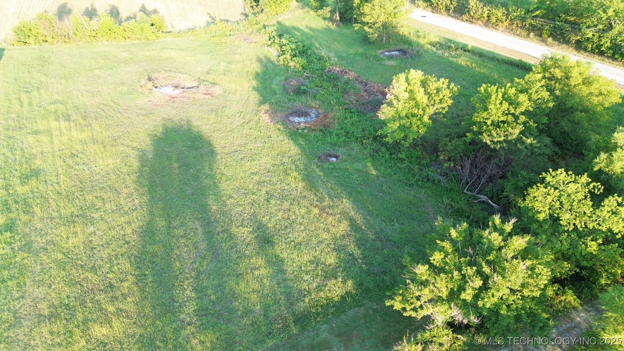 24 N 3985 Road Property Photo 3